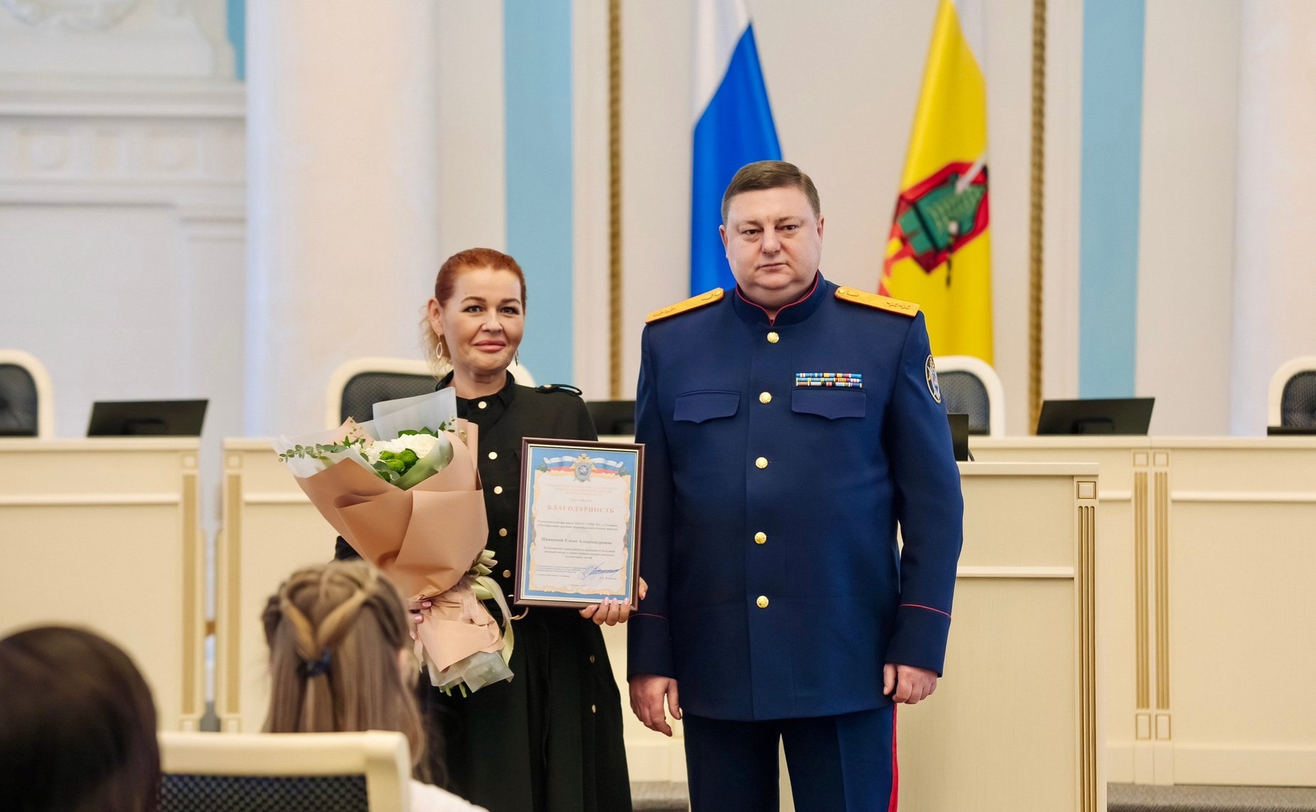 Игорь Мурог вручил медаль Совета Федерации «За проявленное мужество» юной рязанке Варваре Матюшкиной