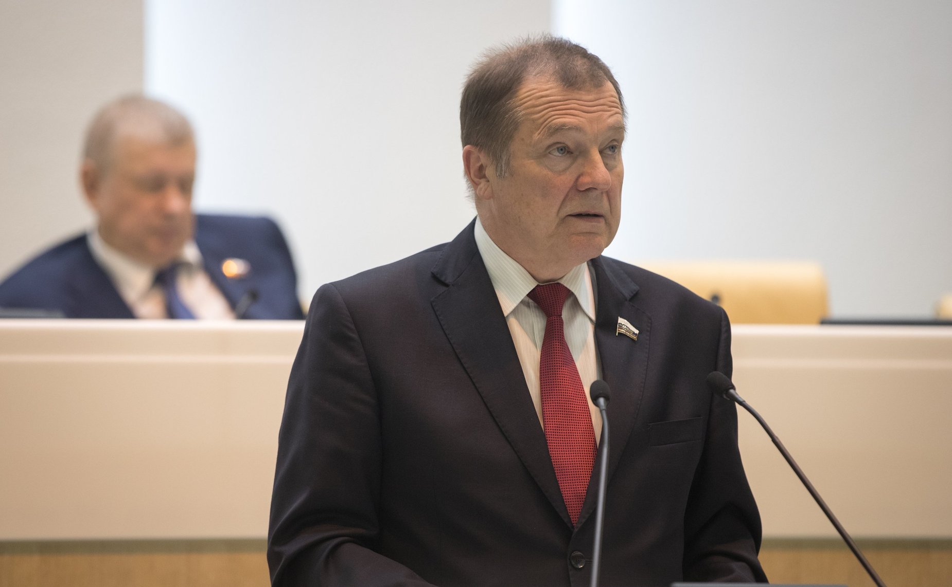 С. Катанандов