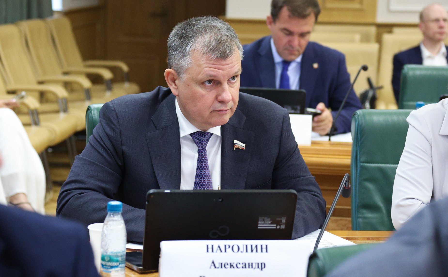 Александр Наролин