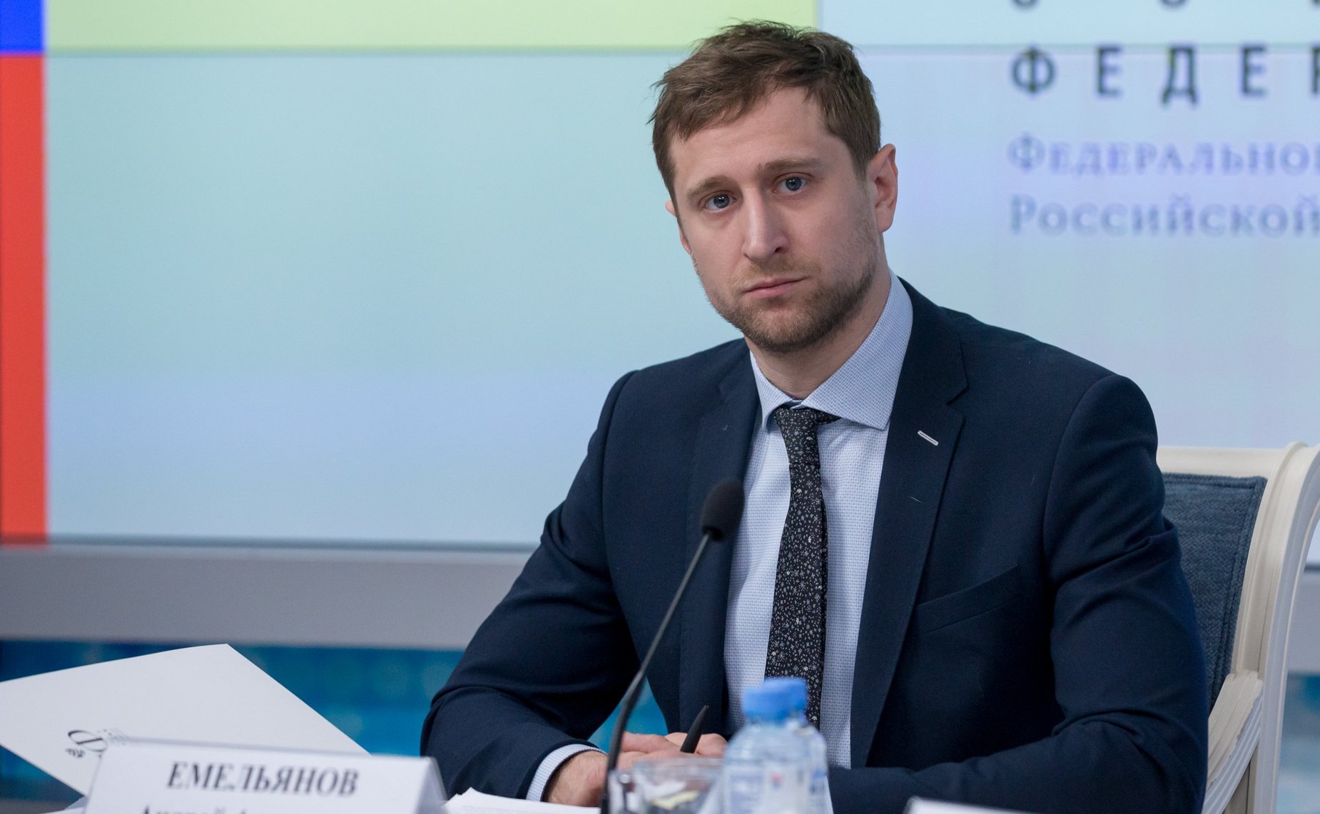 Андрей Емельянов