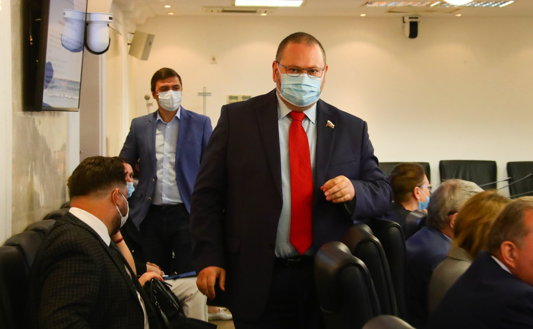 Олег Мельниченко