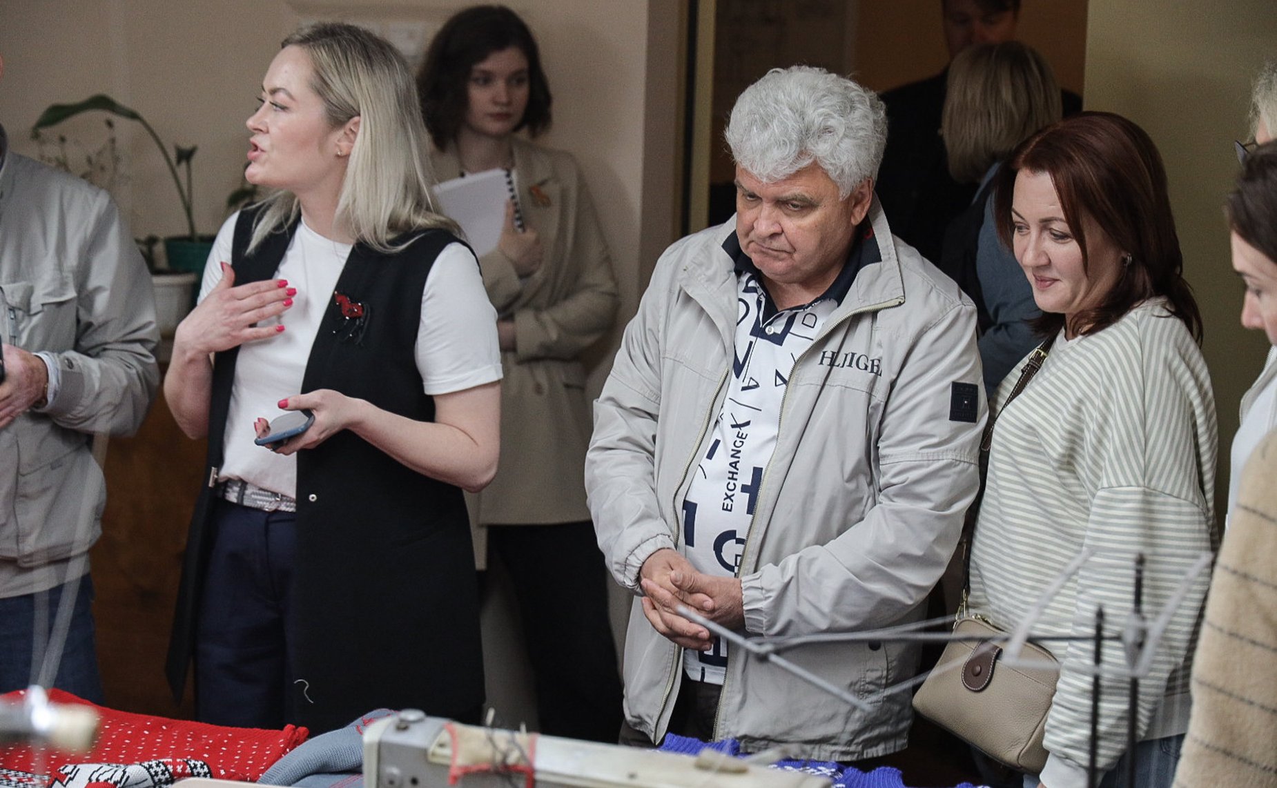 Члены Комиссии Совета Федерации по сохранению и развитию народных художественных промыслов встретились с представителями Художественного косторезного училища им.Н.Буторина и предприятия «Беломорские узоры»