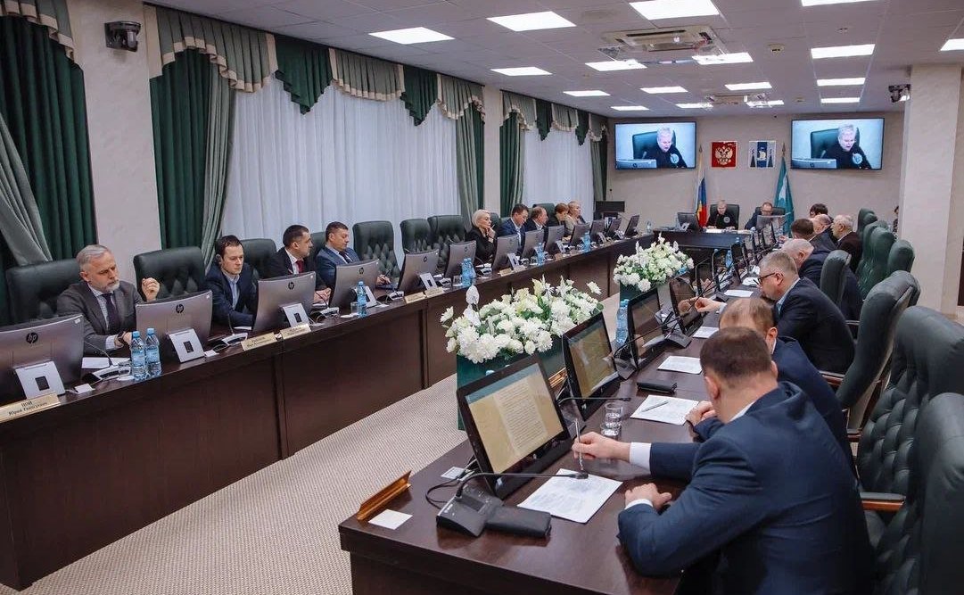 Андрей Хапочкин принял участие в открытии весенней сессии регионального парламента