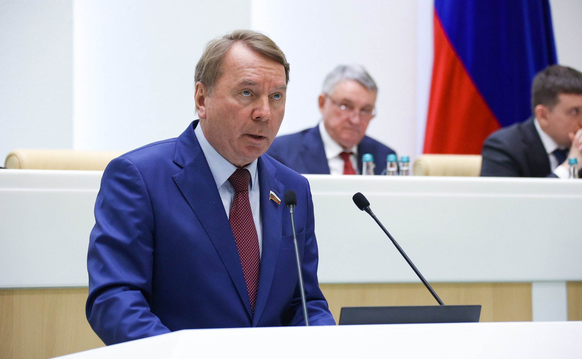 Владимир Кожин