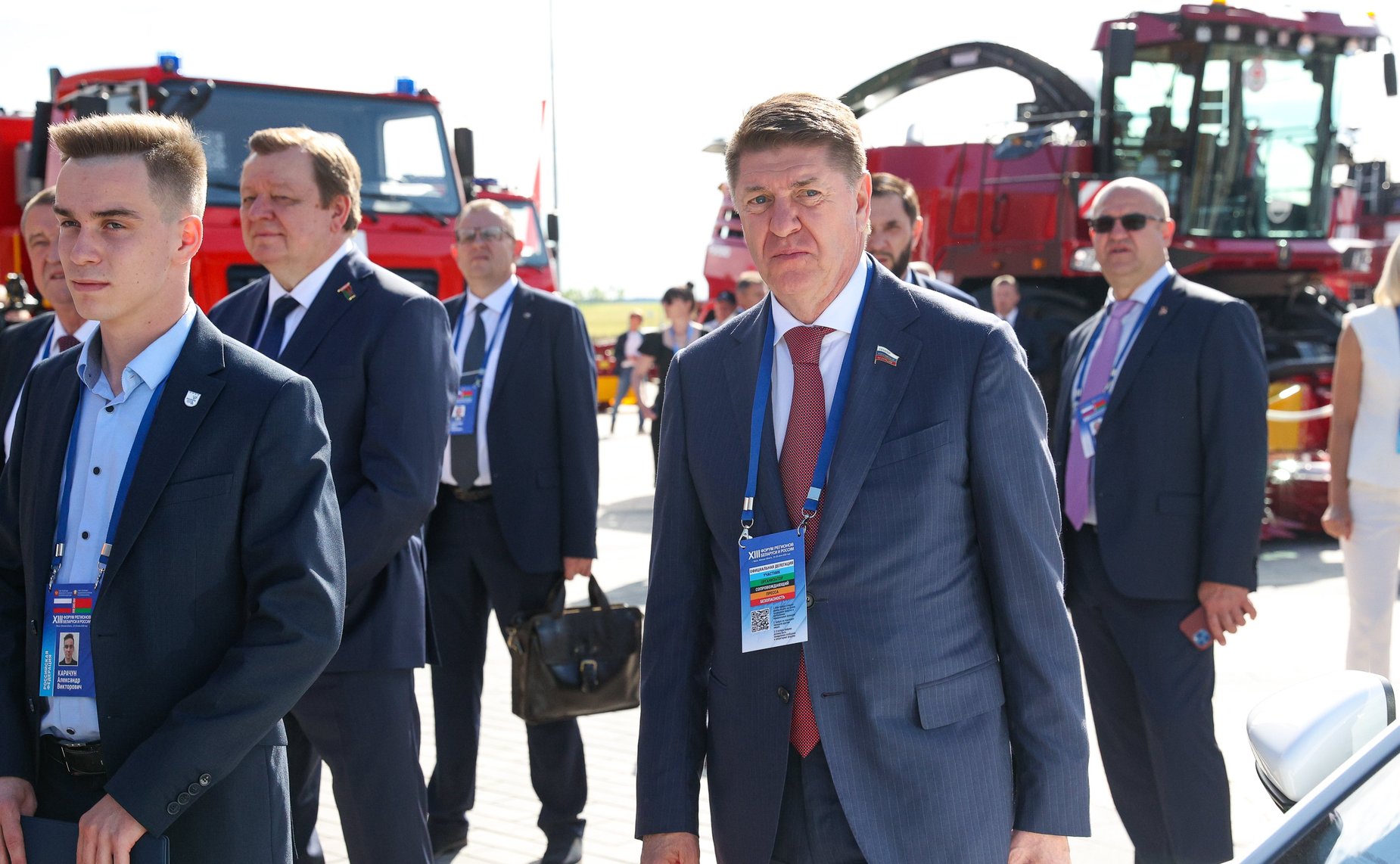 Валентина Матвиенко и Наталья Кочанова ознакомились с экспозицией выставки-ярмарки регионов России и Беларуси