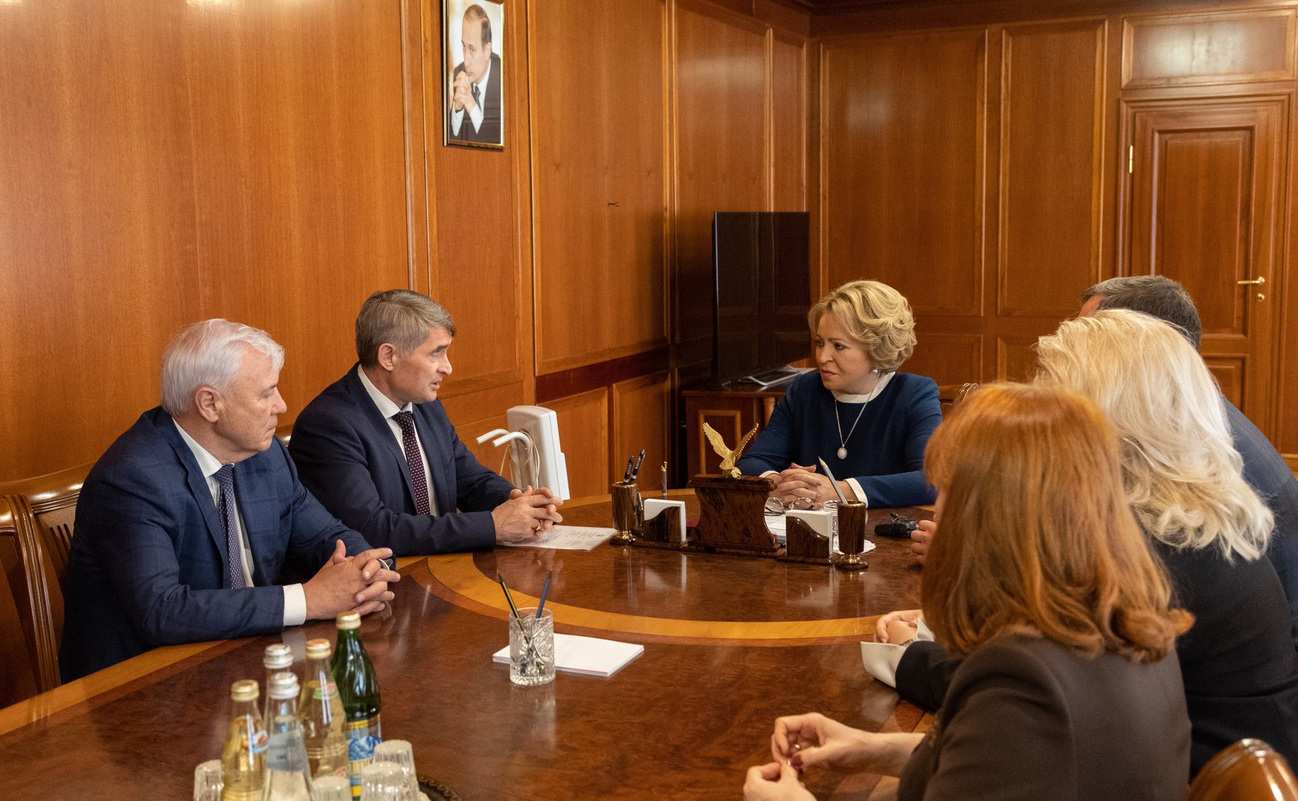 Председатель Совета Федерации Валентина Матвиенко провела встречу с главой Чувашской Республики Олегом Николаевым