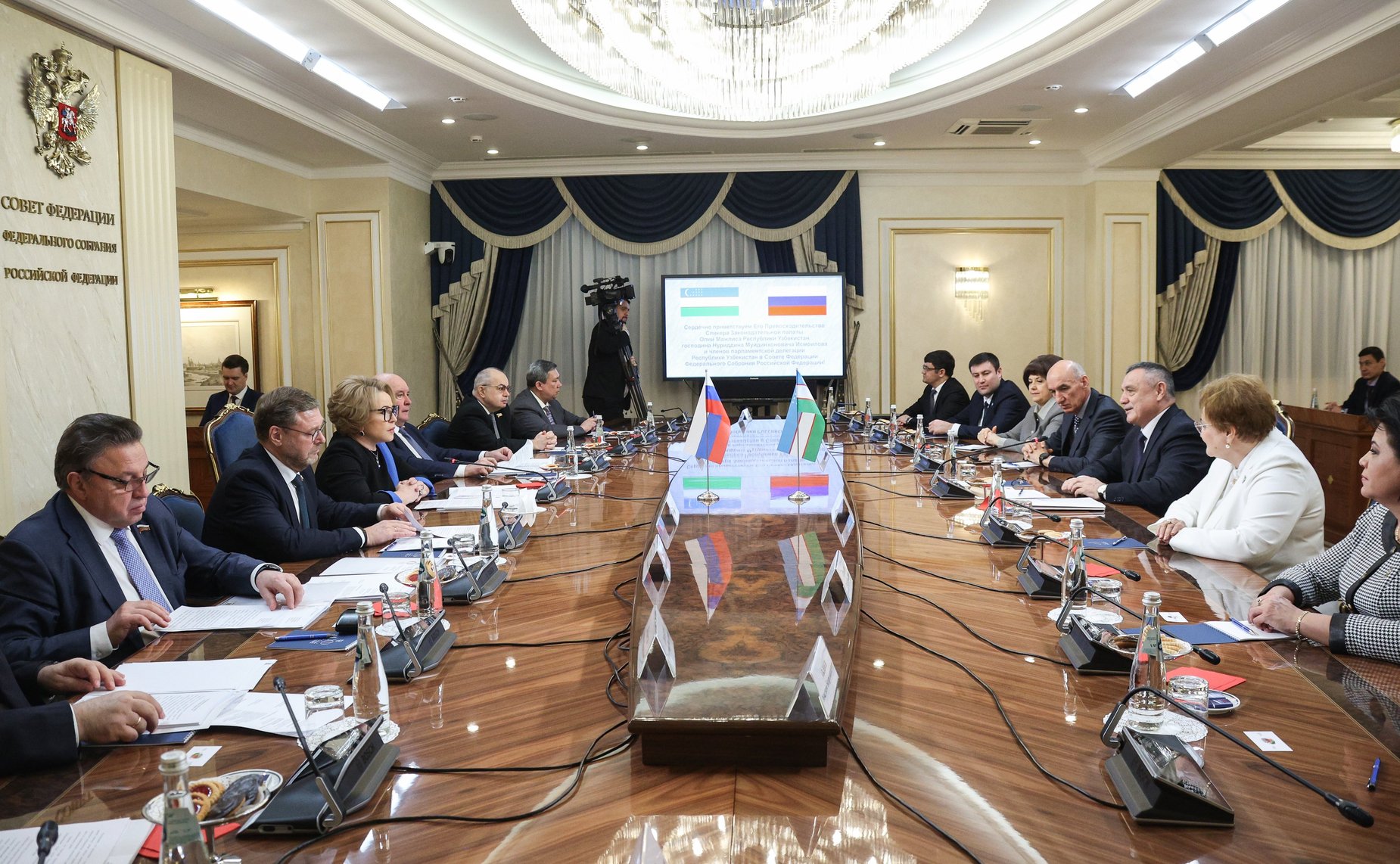 Валентина Матвиенко провела встречу со Спикером Законодательной палаты Олий Мажлиса Республики Узбекистан Нуриддином Исмоиловым