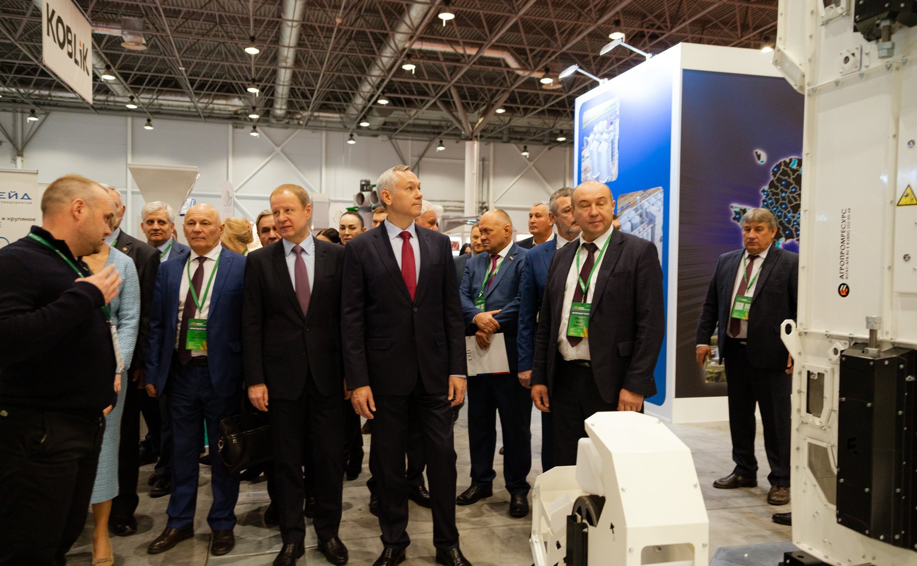 Алексей Кондратенко обсудил перспективы развития АПК Сибири