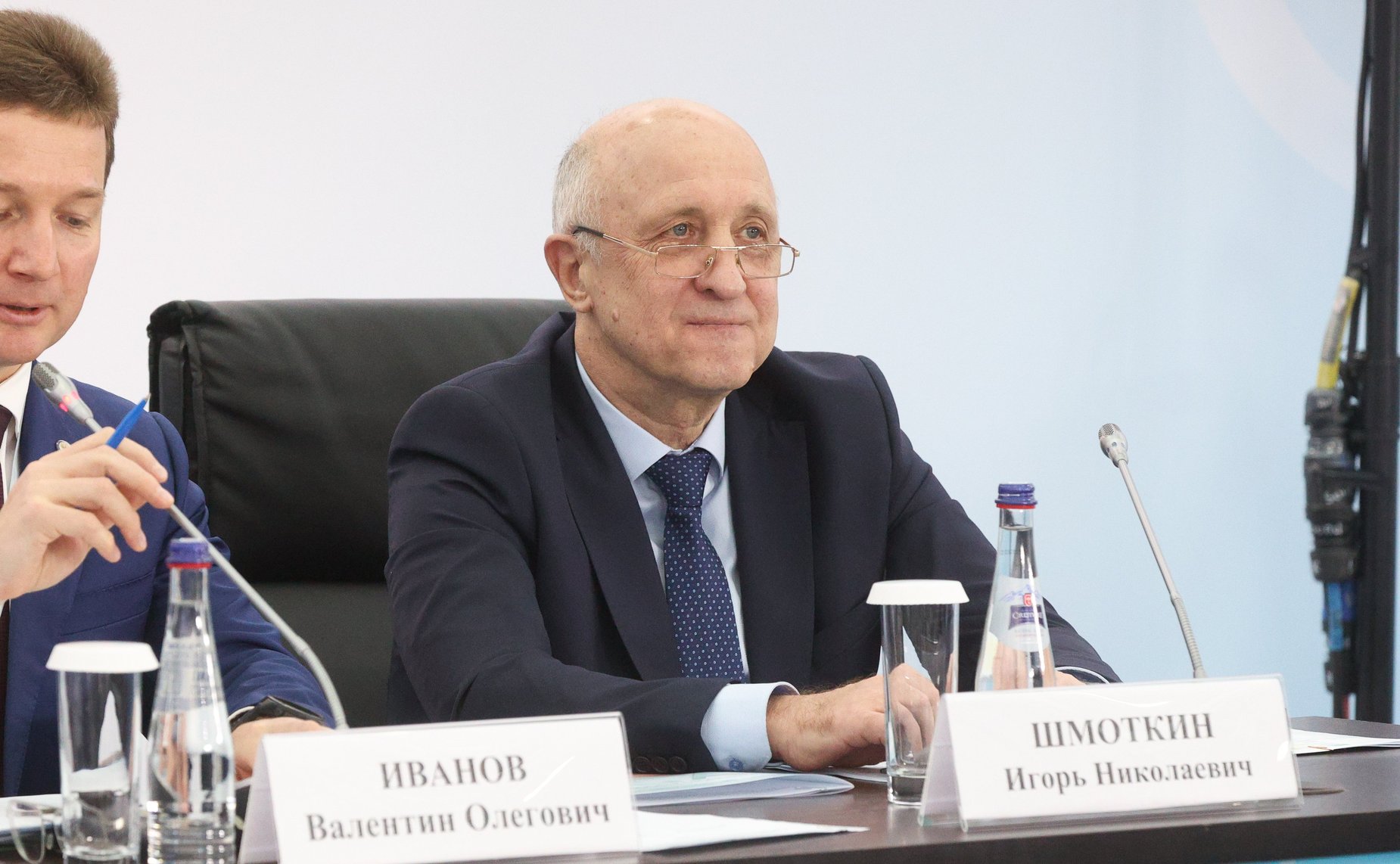 Совместное заседание Комитета Совета Федерации по экономической политике и Комитета Государственной Думы по транспорту в рамках Транспортной недели – 2025 «О совместных подходах к развитию пунктов пропуска через Государственную границу РФ»