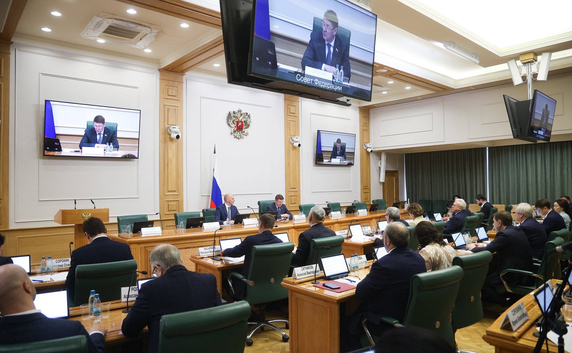 Расширенное заседание Комитета СФ по федеративному устройству, региональной политике, местному самоуправлению и Делам Севера на тему «О развитии коммунальной инфраструктуры на территории Калининградской области»