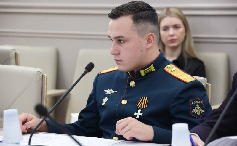 По приглашению Николая Владимирова Иван присоединился к визиту кадетов Янгличской школы в Москву