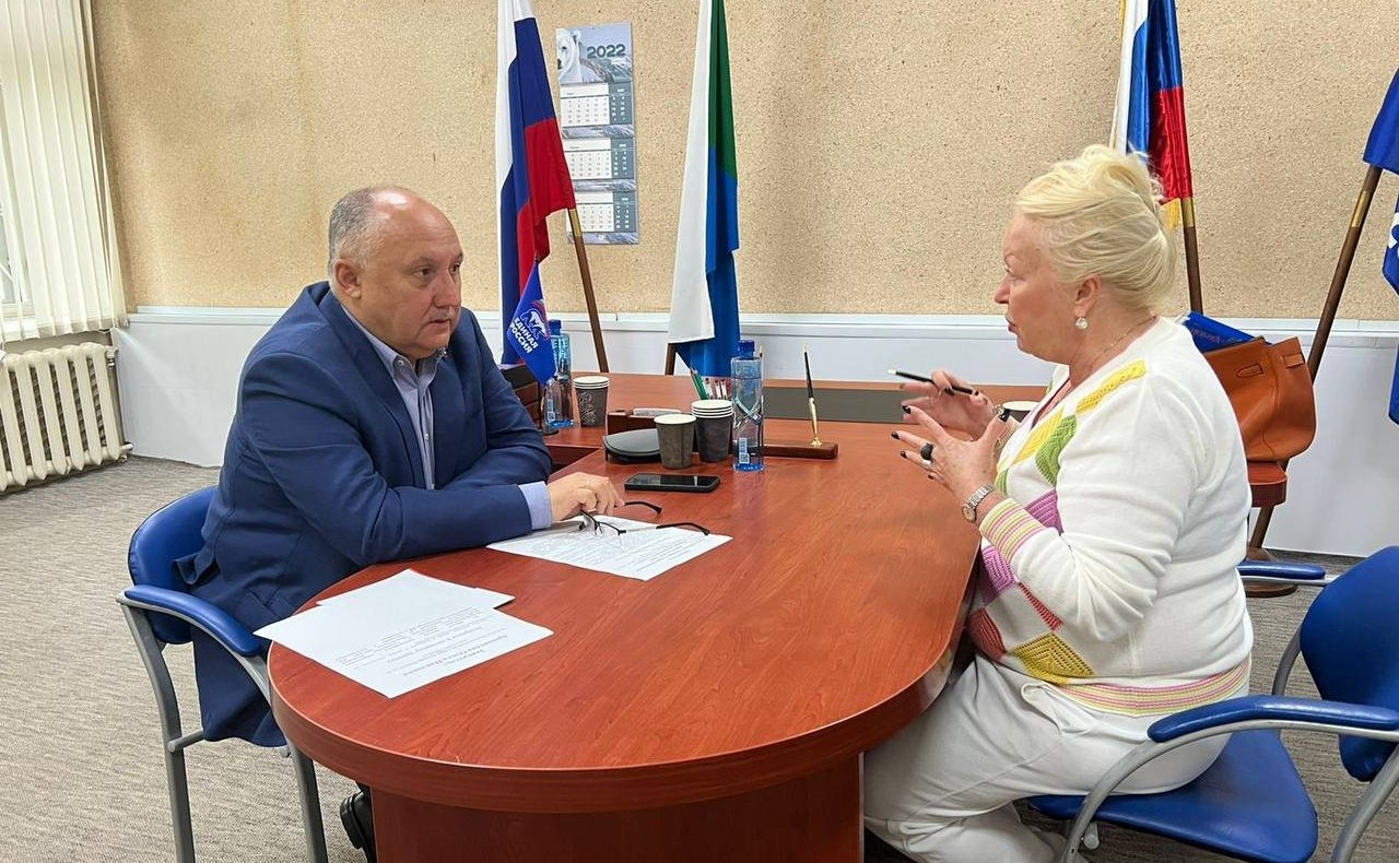 Андрей Базилевский в рамках работы в регионе провел личный прием граждан в Комсомольске-на-Амуре