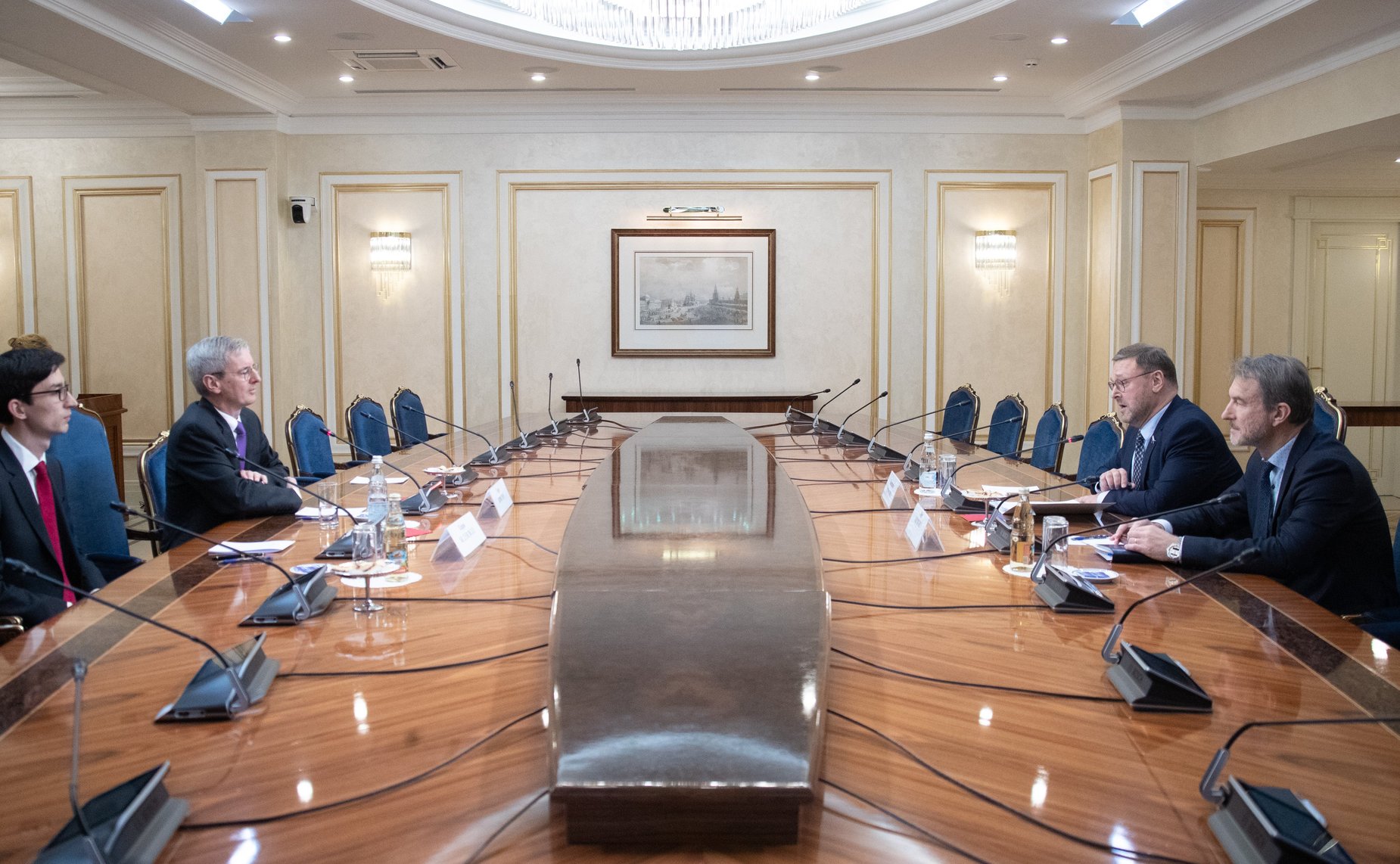 Встреча К. Косачева с Чрезвычайным и Полномочным послом Великобритании в РФ Лори Бристоу