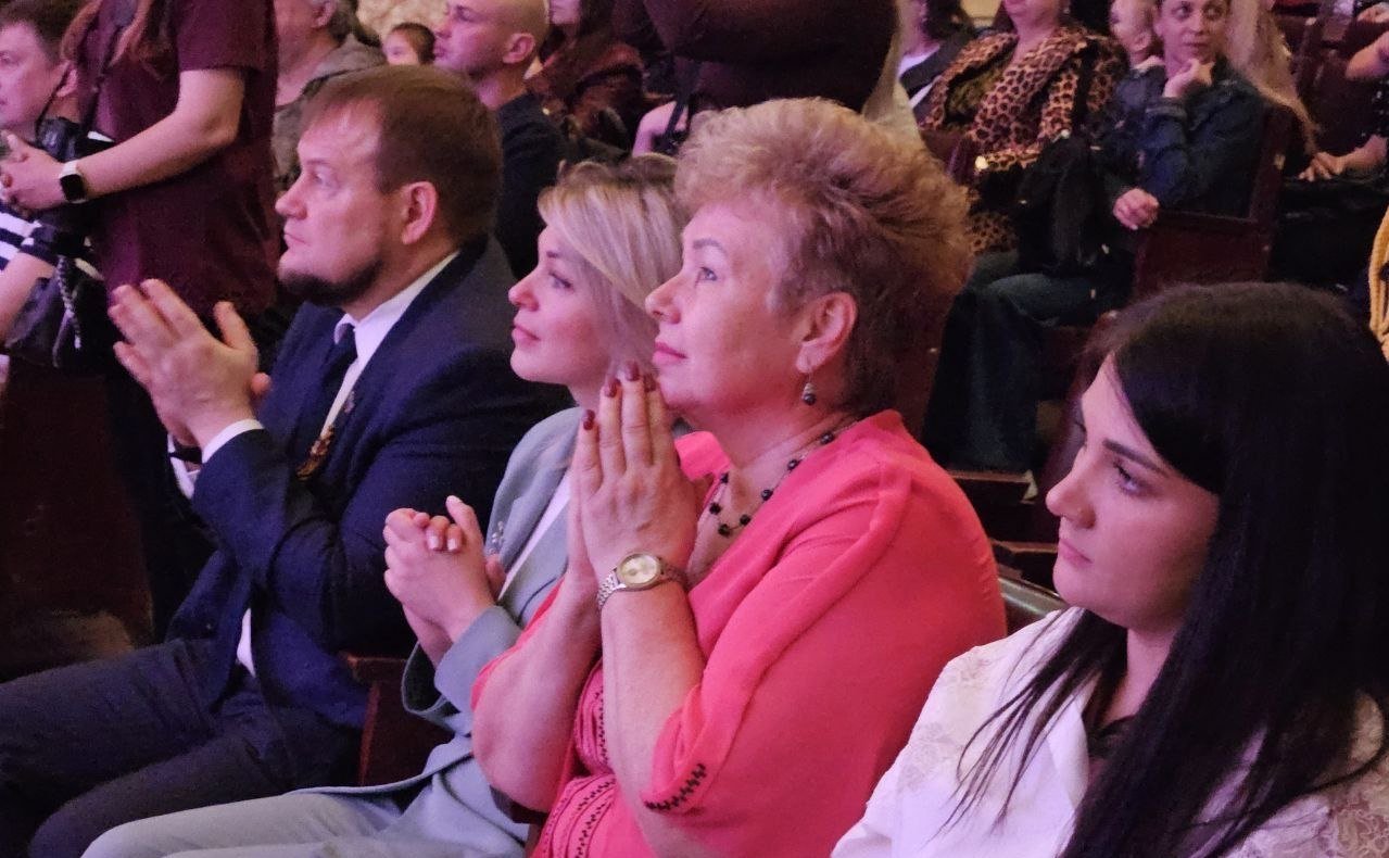 Ольга Бас посетила в ЛНР фестиваль «На перекрёстке двух войн»