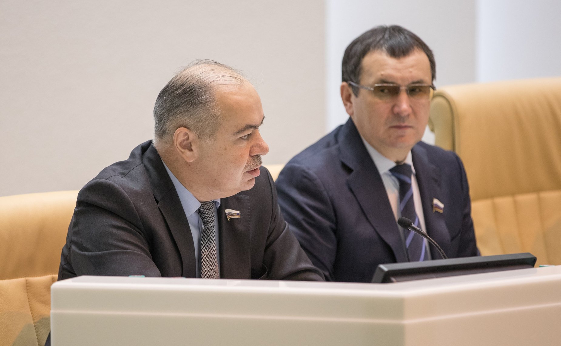 И. Умаханов и Н. Федоров