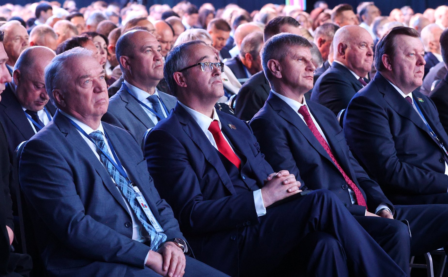 Пленарное заседание ХII Форума регионов России и Беларуси на тему «Молодежь Беларуси и России – наследники Великой Победы и будущее Союзного государства»