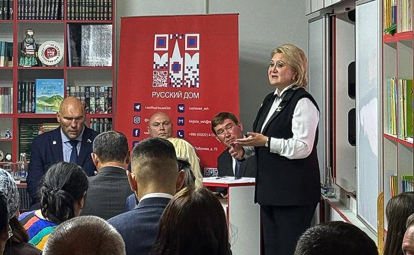 Председатель Комитета СФ по науке, образованию и культуре Лилия Гумерова приняла участие в торжественной церемонии открытия нового здания общеобразовательной школы-интерната № 11 им. В.В. Терешковой в г. Оше Киргизской Республики