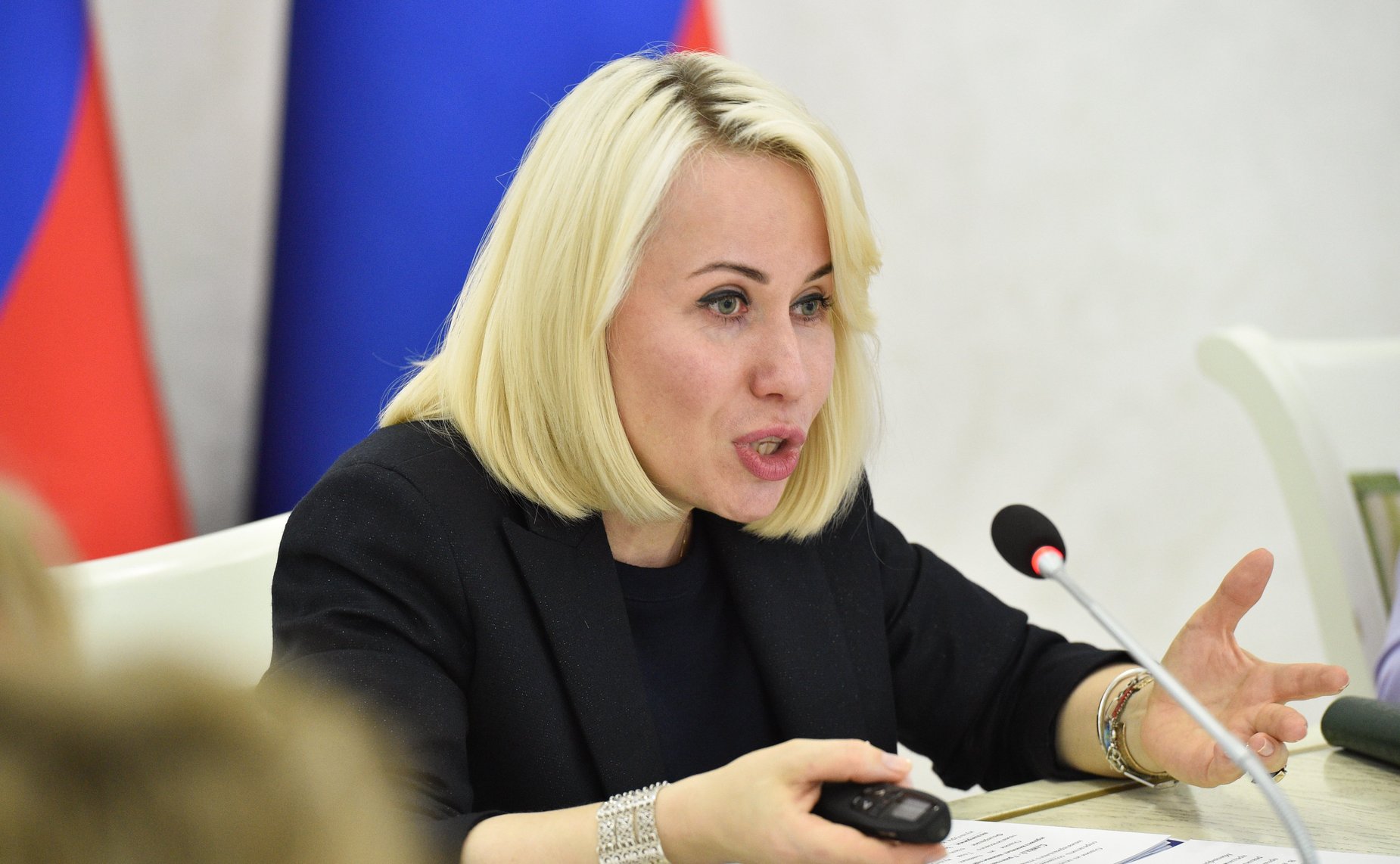 Заседание секции «Поддержка многонациональной культуры России в целях укрепления и развития традиционных духовно-нравственных ценностей» IX Парламентского форума «Историко-культурное наследие России»