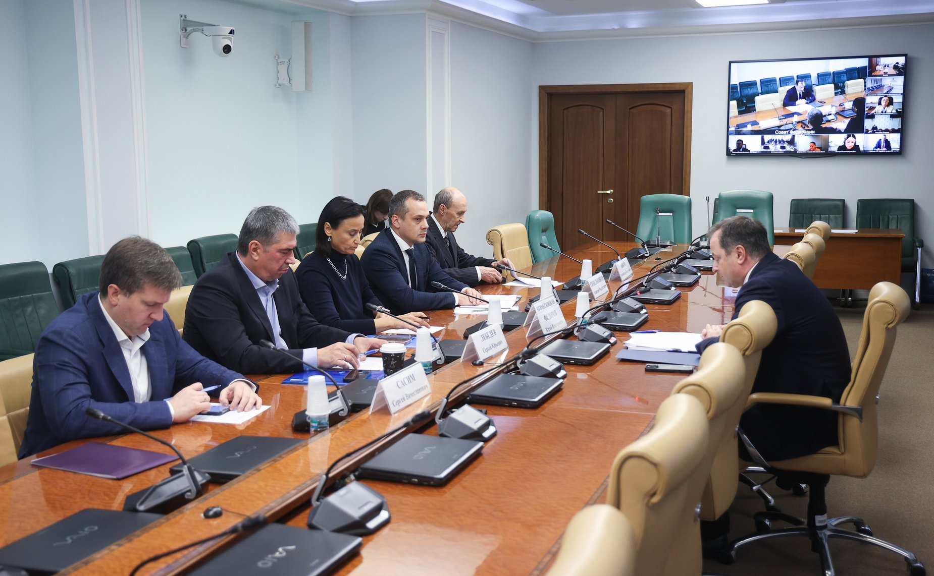 Круглый стол Комитета СФ по экономической политике на тему «Первые итоги применения дифференцированных тарифов на электроэнергию в субъектах РФ»