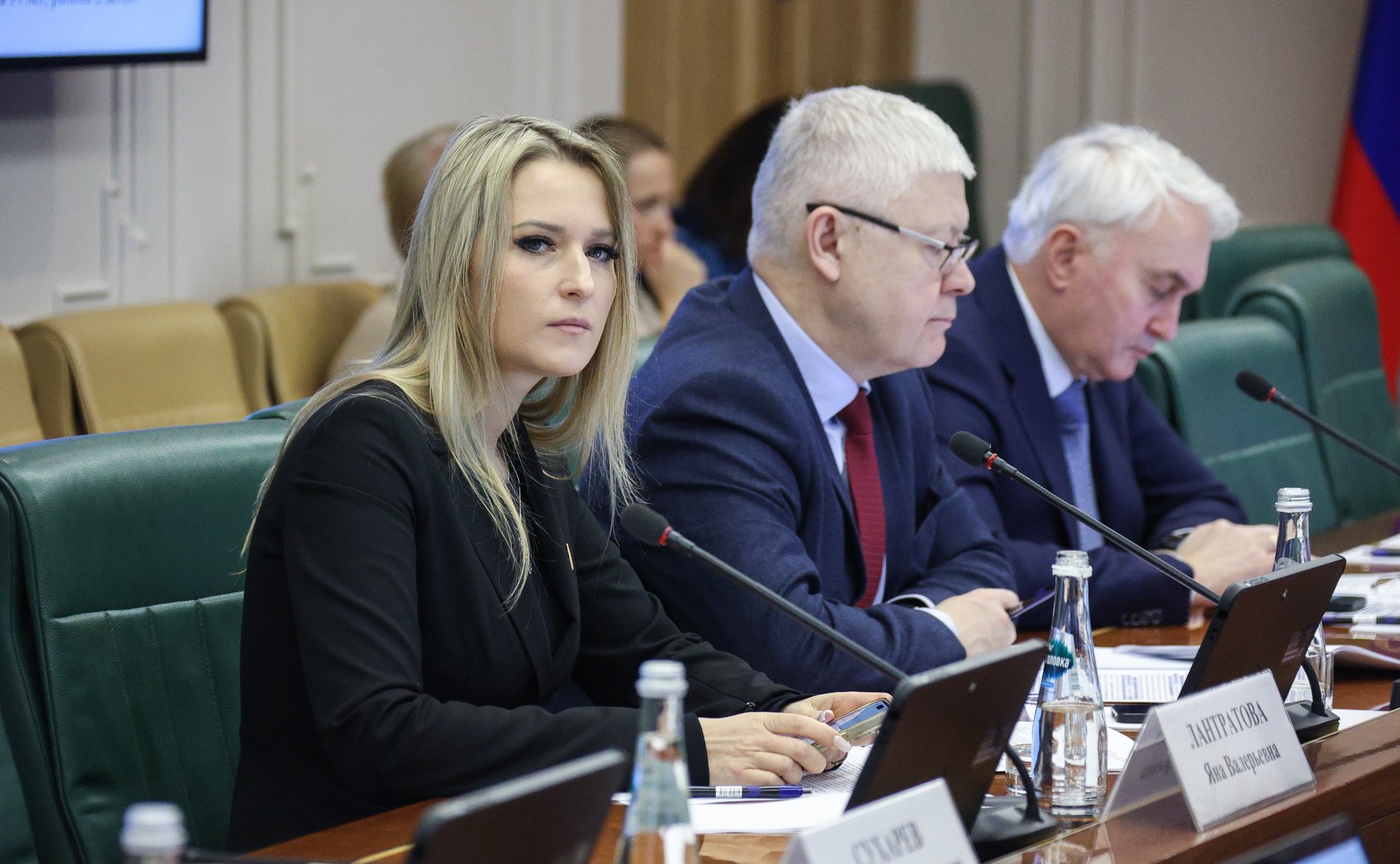 Заседание парламентской комиссии по расследованию преступных действии в отношении несовершеннолетних со стороны киевского режима