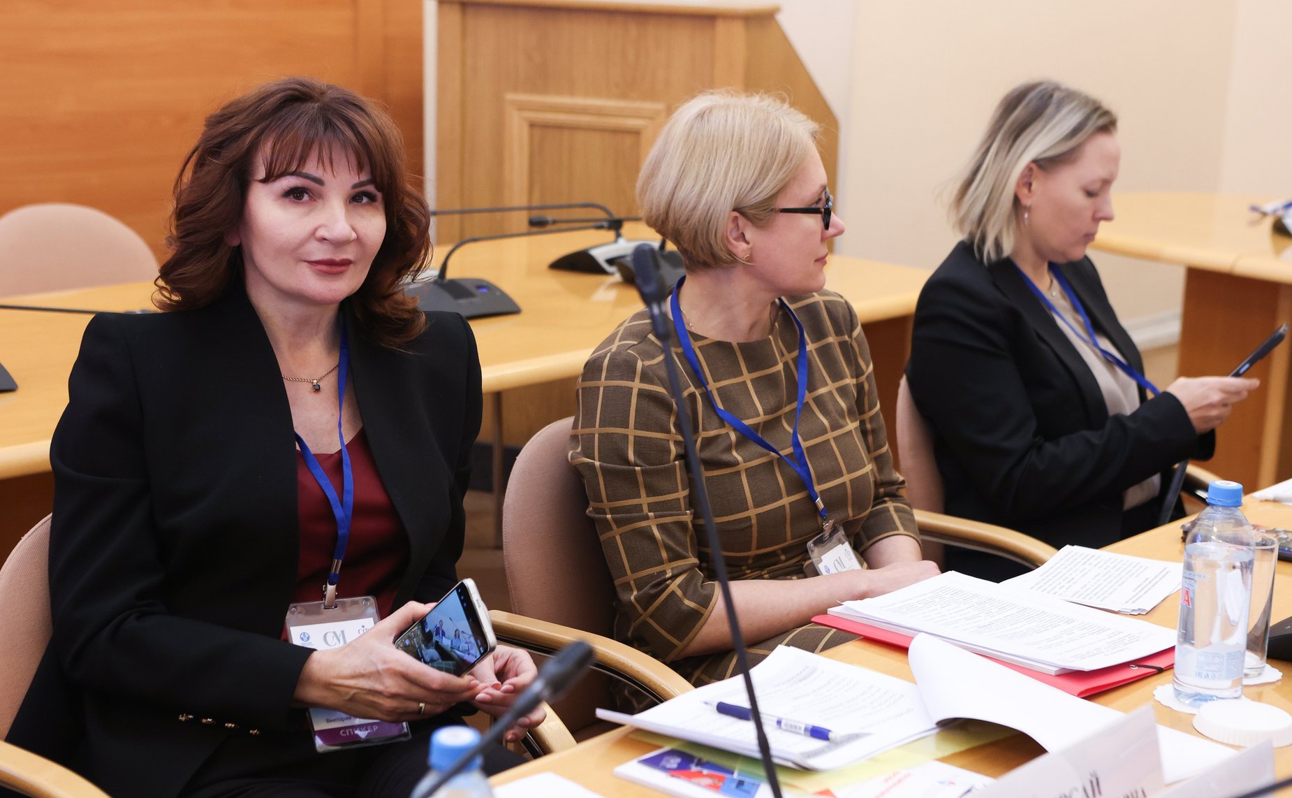 Круглый стол «Повышение производительности труда на предприятиях легкой промышленности в странах СНГ: возможные направления и подходы». III международный форум «Содружество моды»