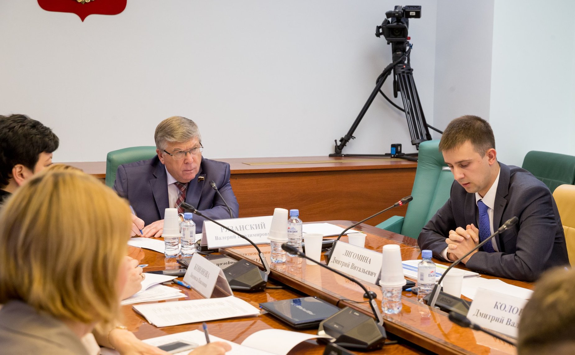 «Круглый стол» на тему «Внедрение альтернативных механизмов обеспечения инвалидов техническими средствами реабилитации путем предоставления целевого сертификата: совершенствование нормативно-правового регулирования»