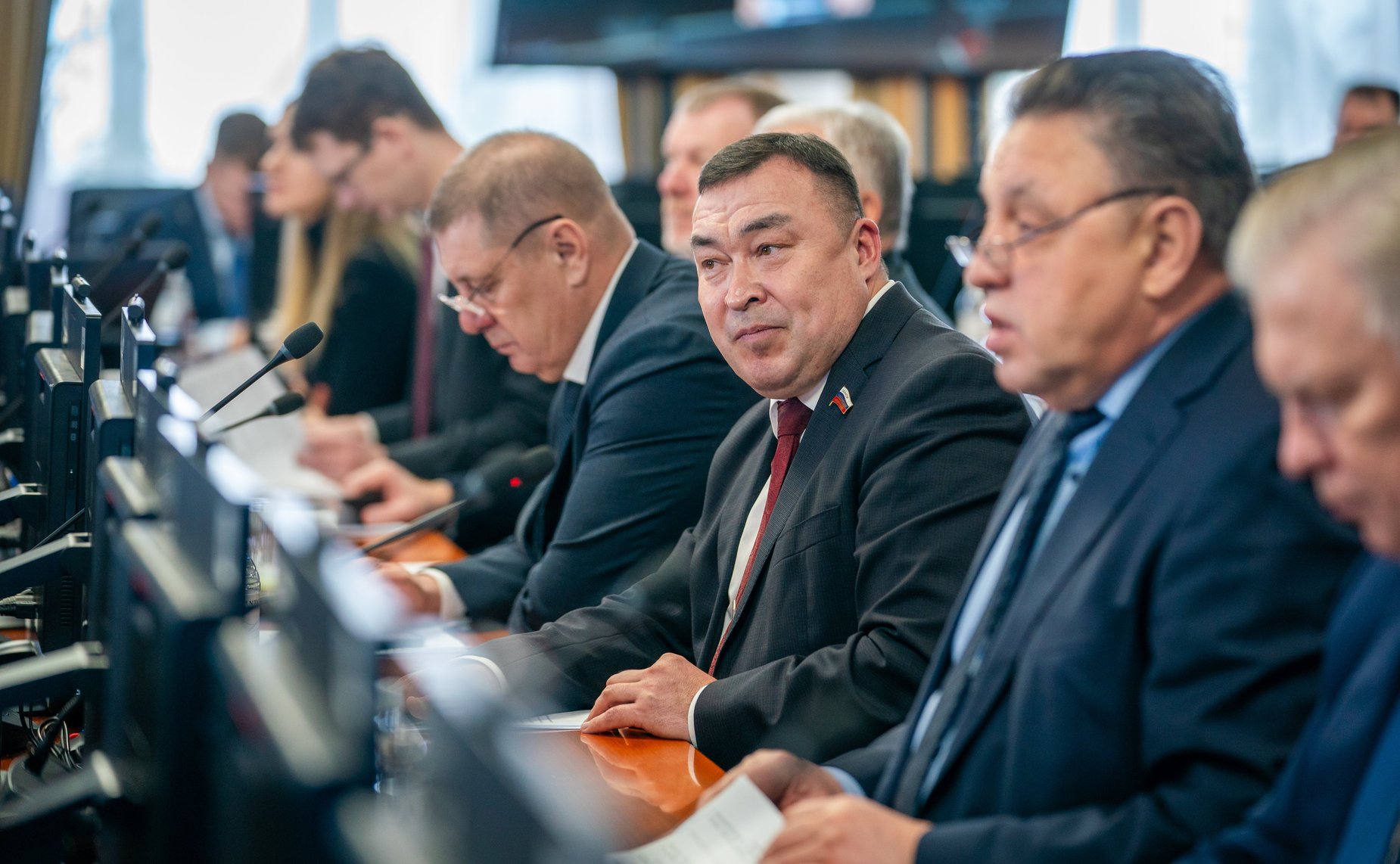 Делегация Совета Федерации во главе с Вячеславом Тимченко проводит выездные мероприятия в Ханты-Мансийском автономном округе – Югре
