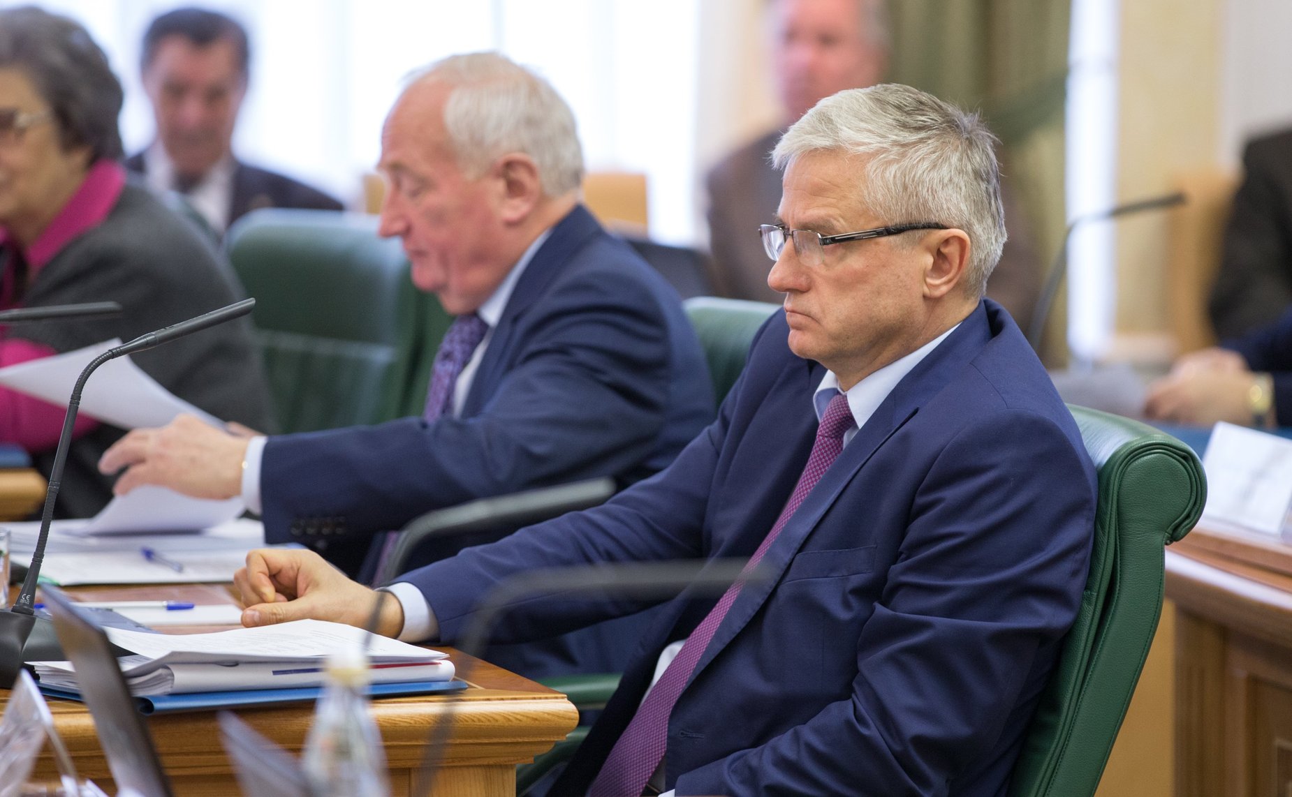 Парламентские слушания в СФ на тему «Место и роль отраслевых учреждений высшего профессионального образования в современной системе образования России»