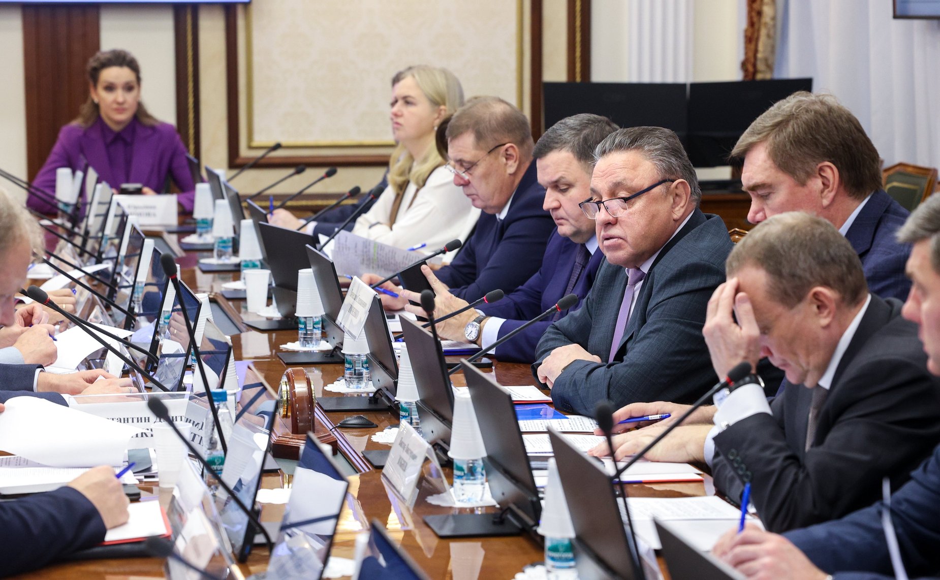 Совещание Комитета СФ по Регламенту и организации парламентской деятельности совместно с Комиссией СФ по мониторингу законодательства РФ в сфере государственного контроля (надзора) и муниципального контроля в РФ