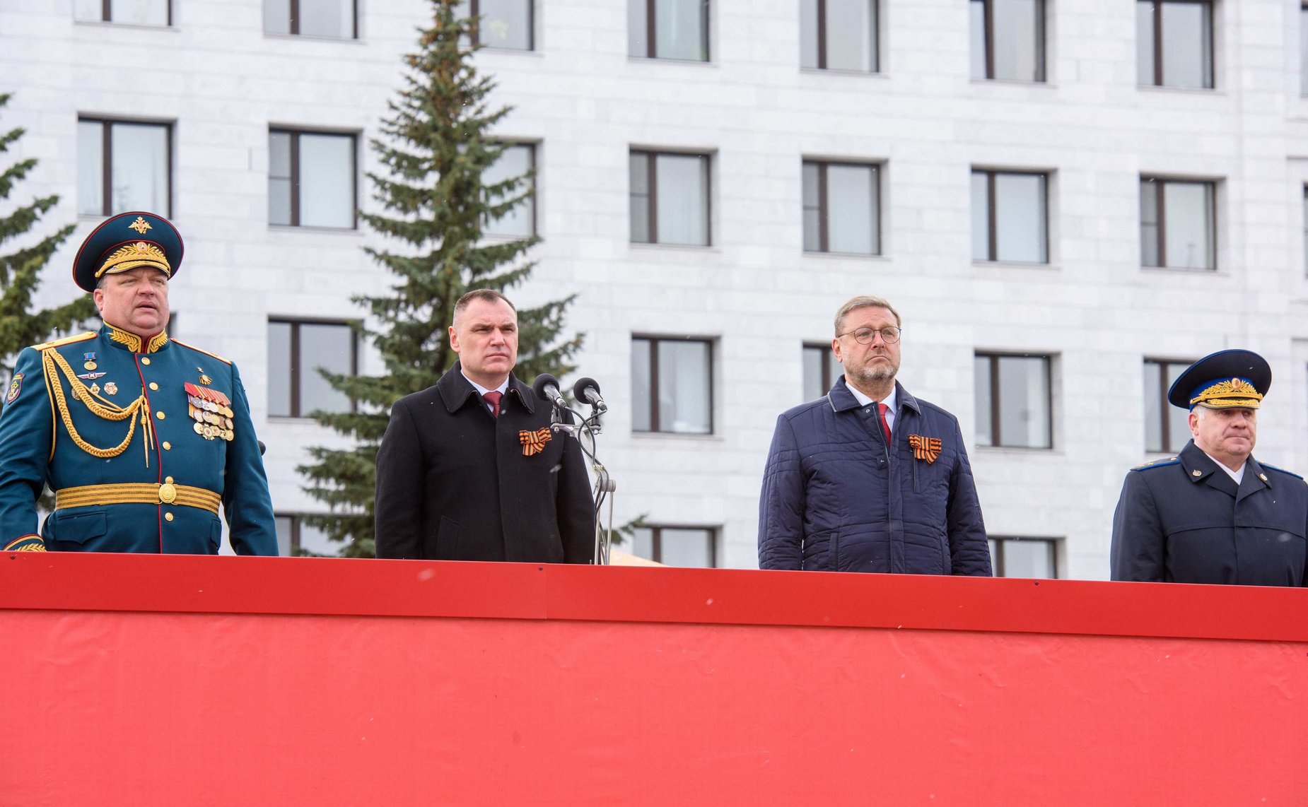 Константин Косачев принял участие в праздничных мероприятиях, посвященных 79-й годовщине Победы в Великой Отечественной войне