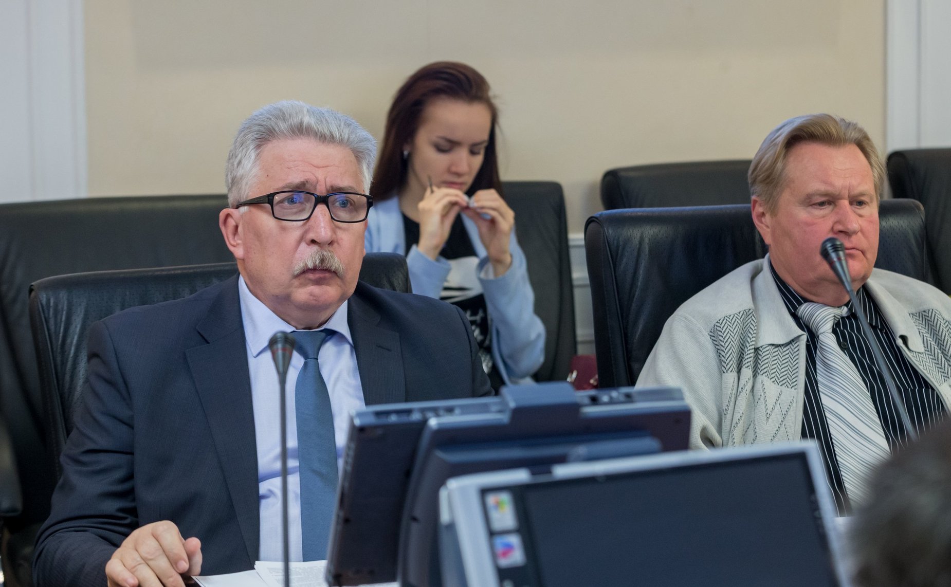 Совещание по вопросу осуществления мероприятий по охране, защите, воспроизводству лесов в связи с запретом на проведение рубок ухода в орехово-промысловых зонах