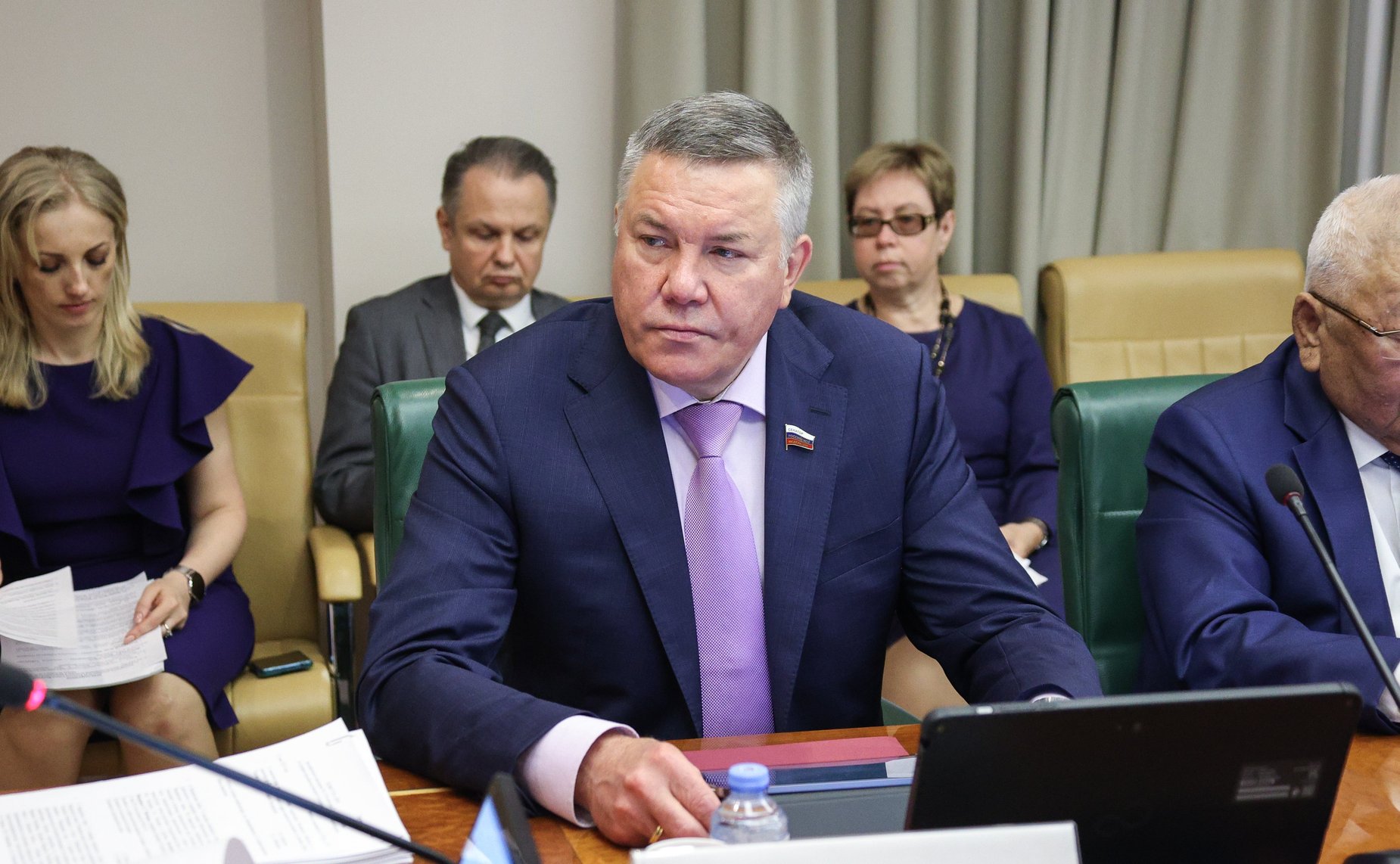 Олег Кувшинников
