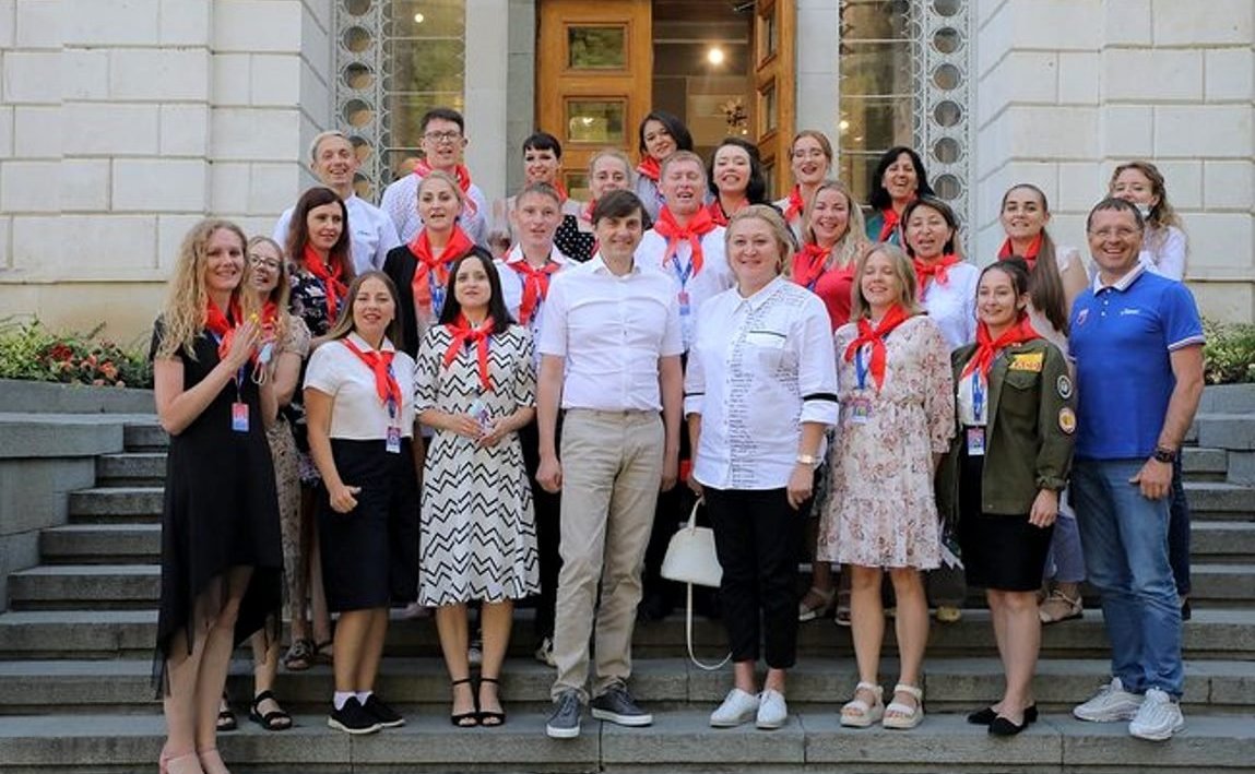 Лилия Гумерова посетила Международный детский центр «Артек»