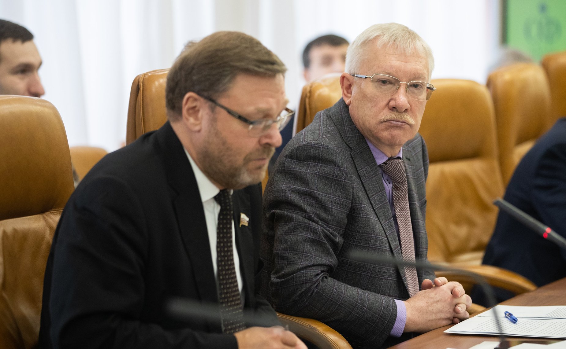 Олег Морозов