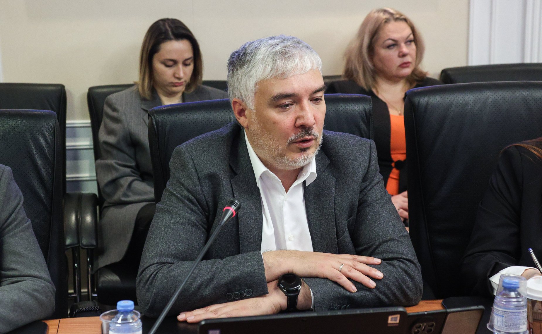 Круглый стол Комитета СФ по социальной политике «Государственная поддержка развития кружков технического творчества молодежи в области развития беспилотных летательных систем»