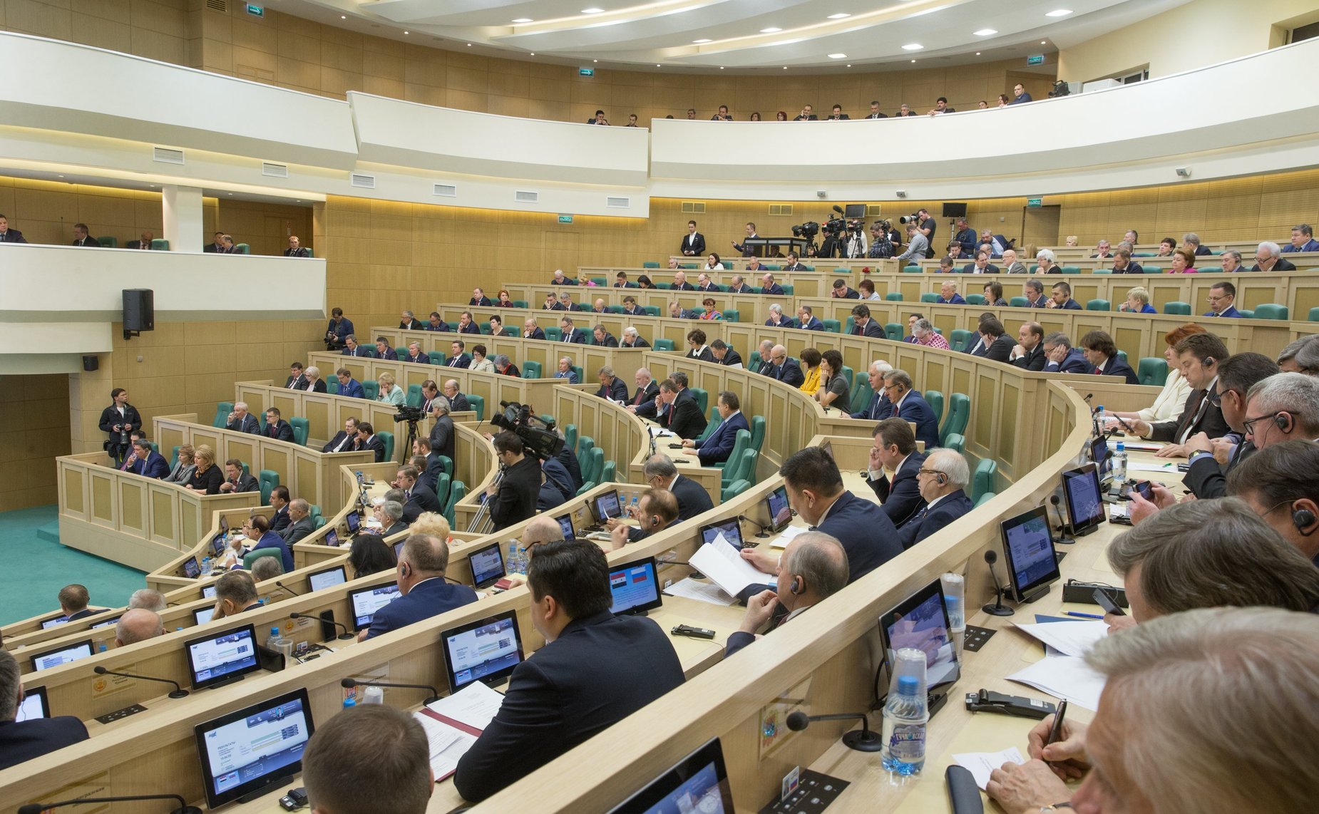 Председатель Народного Совета Сирии Хадия Аль-Аббас