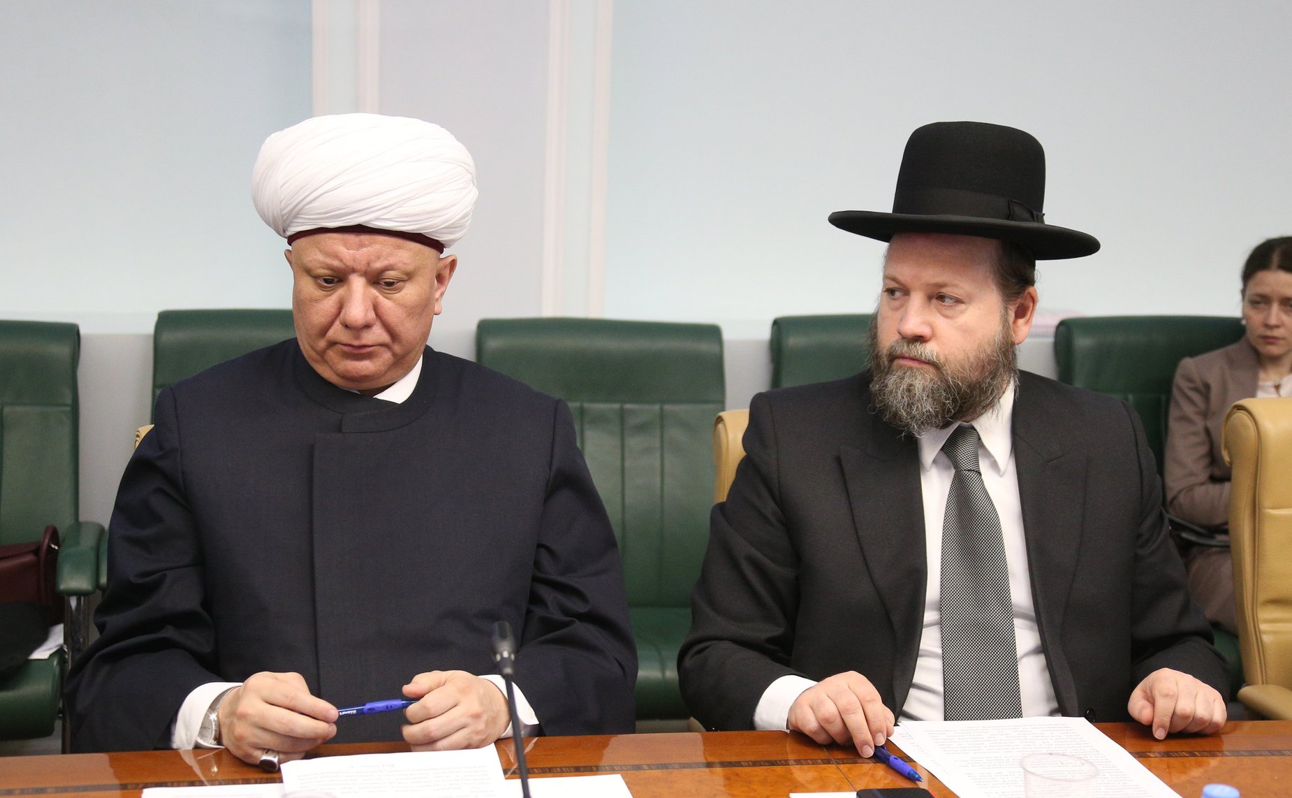 «Круглый стол» на тему «Опыт взаимодействия государственных и религиозных институтов в реализации программ развития институтов гражданского общества»