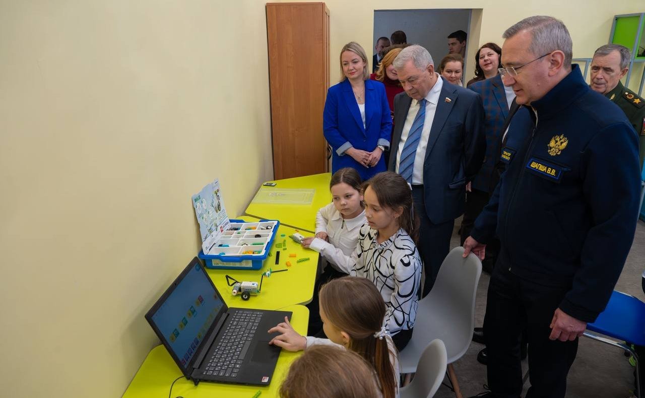 Анатолий Артамонов с рабочей поездкой посетил Кировский муниципальный округ Калужской области