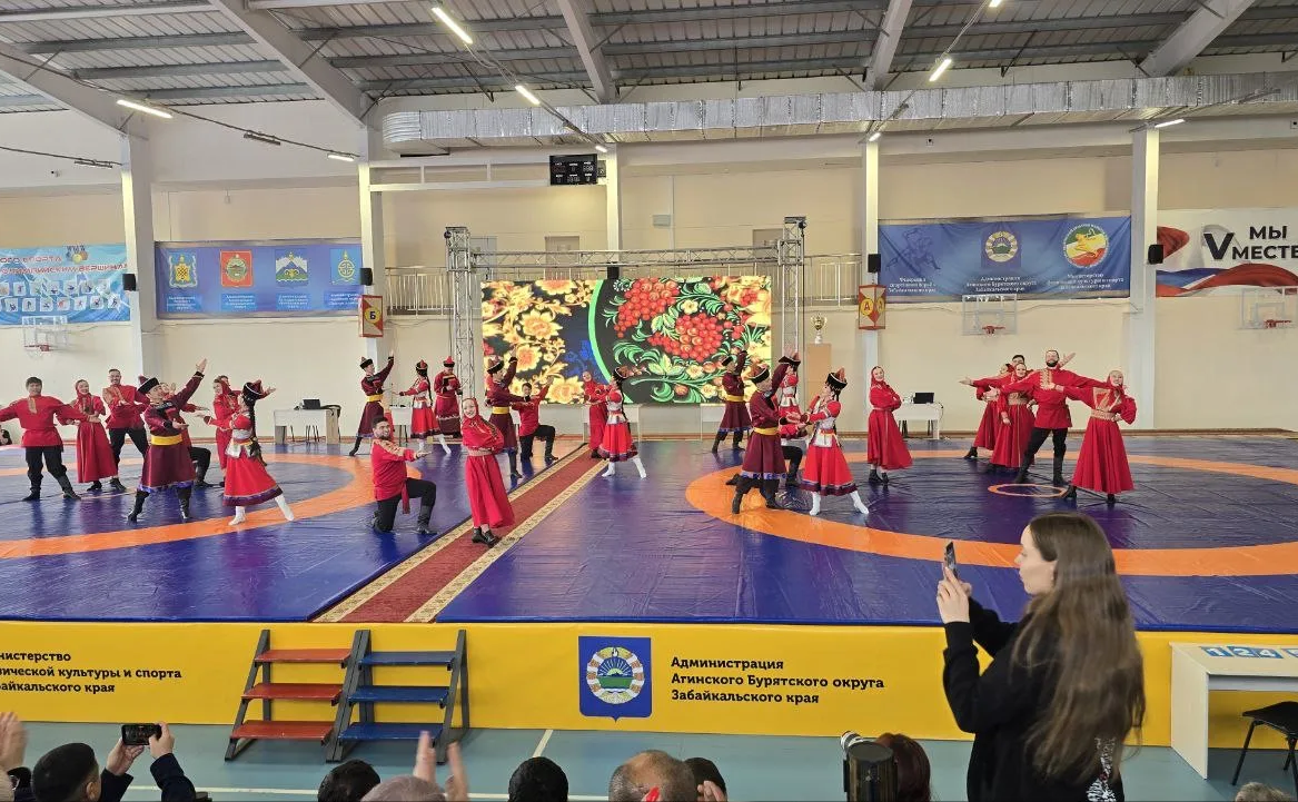 Баир Жамсуев принял участие в праздновании Сагаалгана и турнире памяти Базара Ринчино