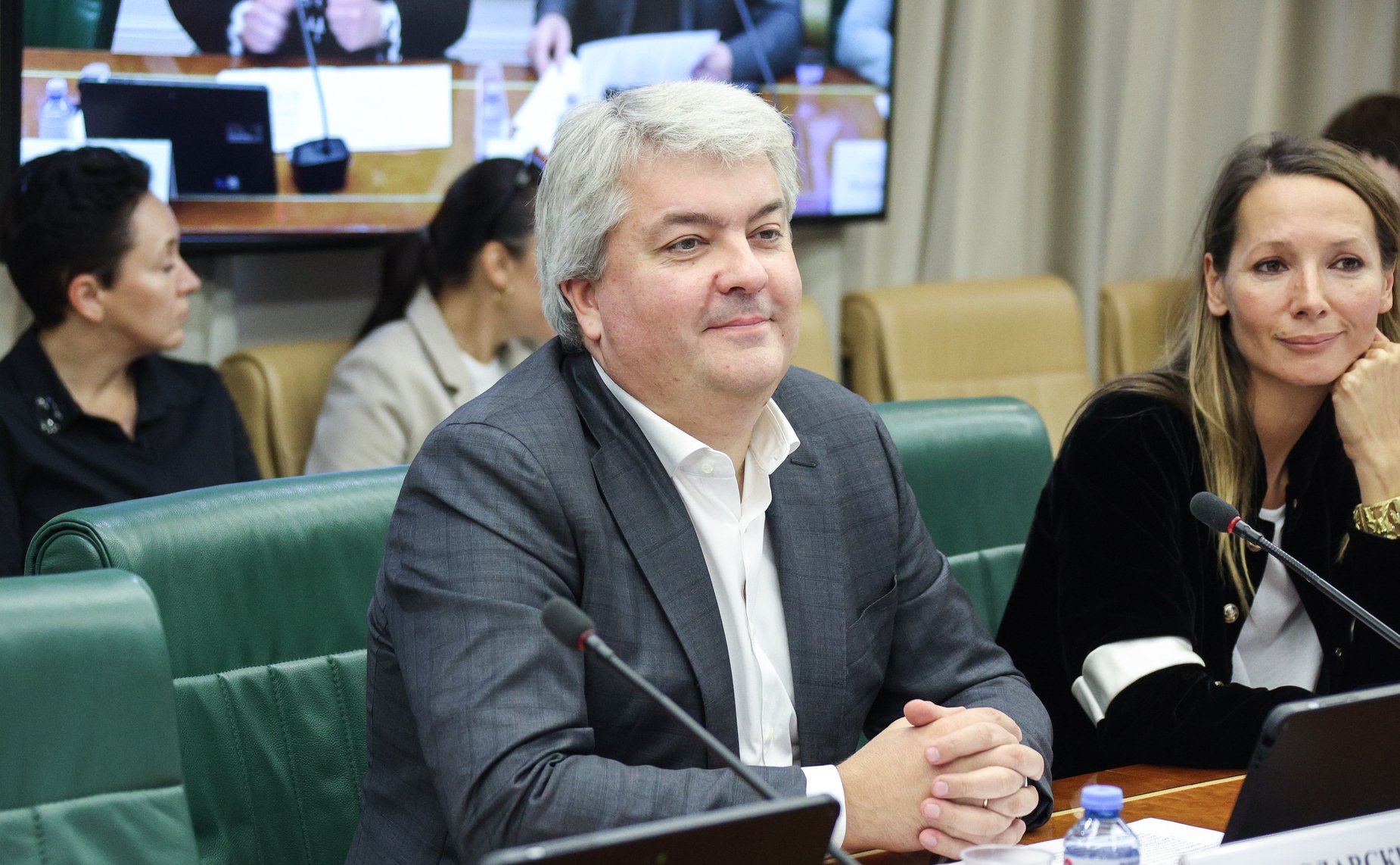 Круглый стол Комитета СФ по науке, образованию и культуре «Образ педагога и наставника в кинематографе, СМИ и рекламе»