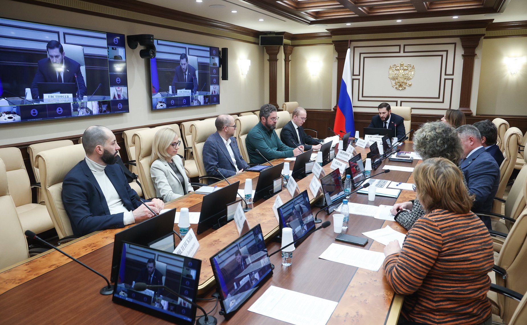 Совещание Комитет СФ по экономической политике «Разработка стратегии производства отечественных реактивов для обеспечения импортонезависимости биотехнологической отрасли»