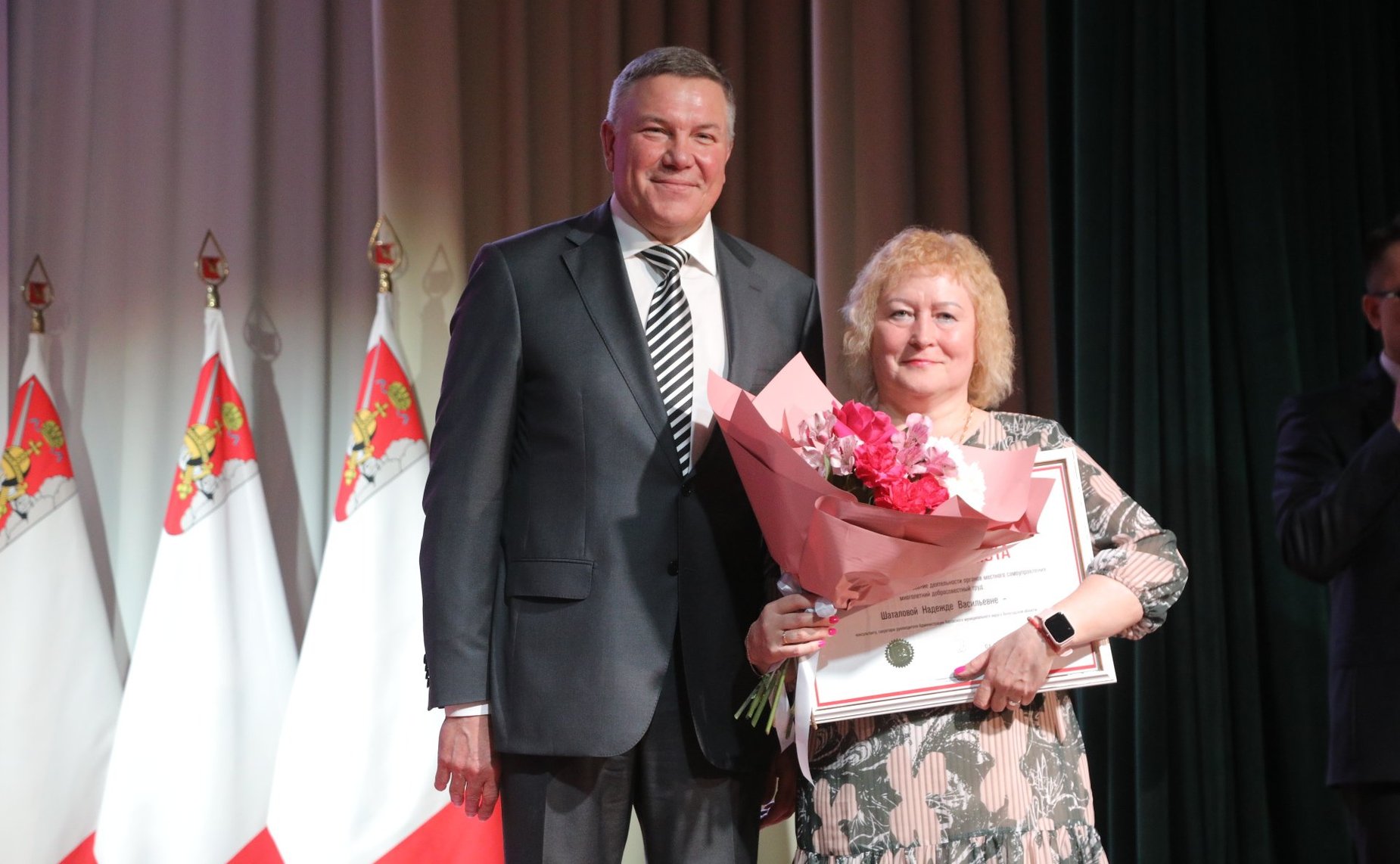 Губернатор Олег Кувшинников принял участие в торжественном заседании, посвященном Дню местного самоуправления в Вологодской области