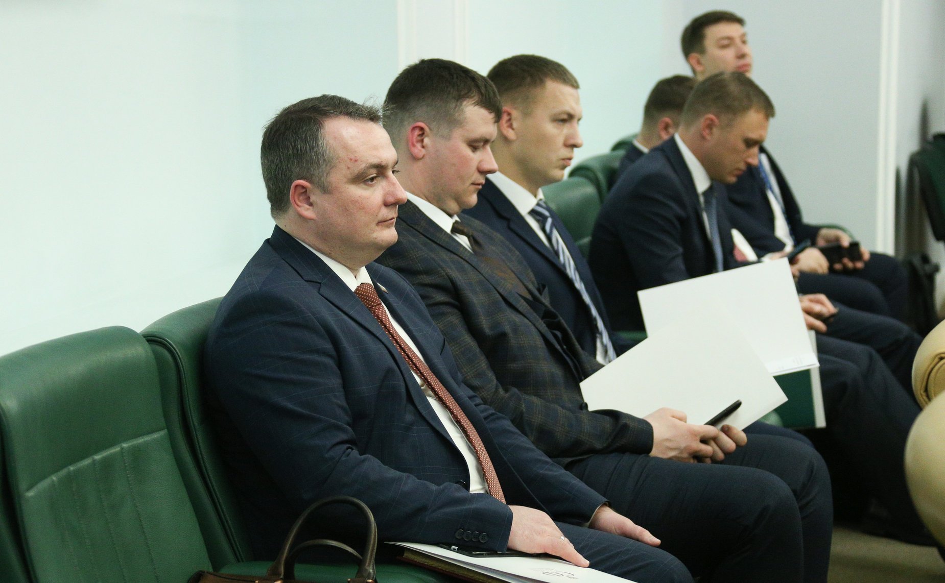 «Круглый стол» в рамках работы Палаты молодых законодателей при СФ