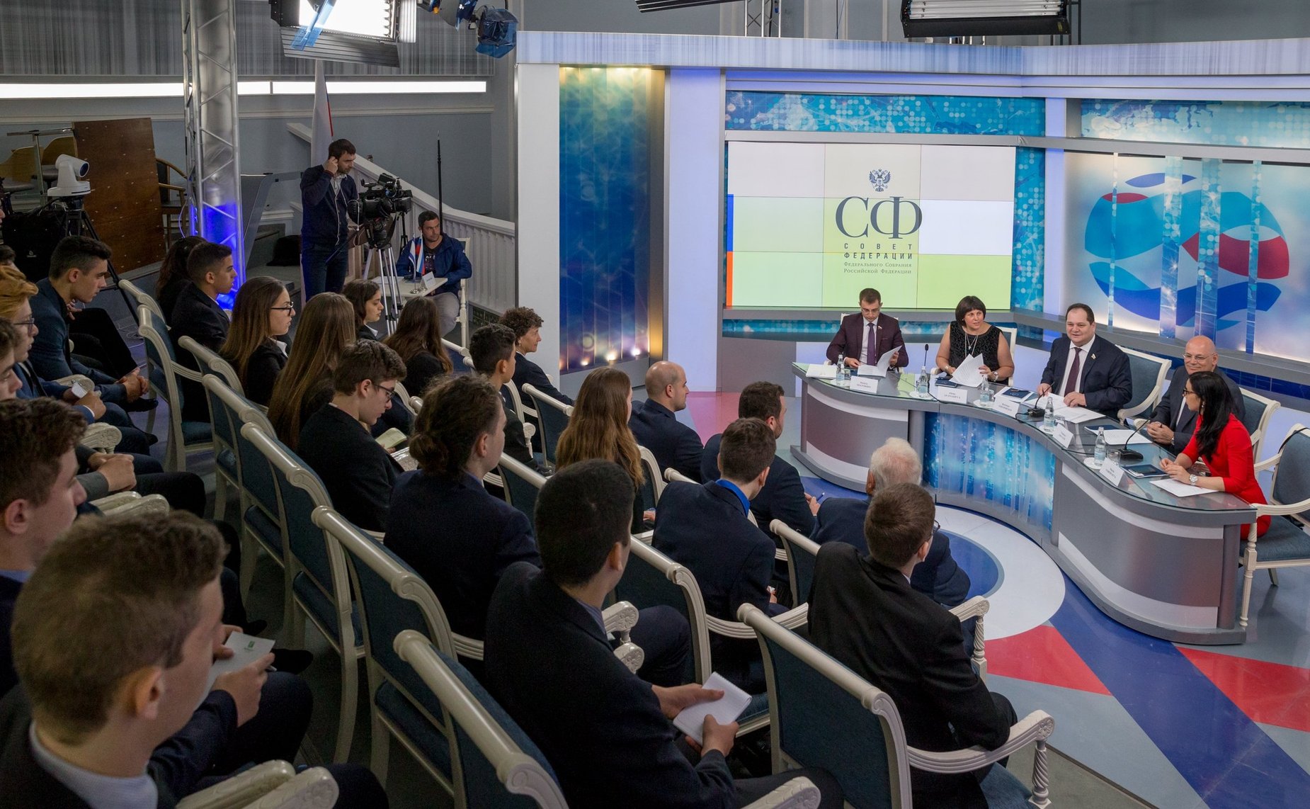 Встреча сенаторов с делегацией школьников-участников проекта «Молодые послы из Израиля»