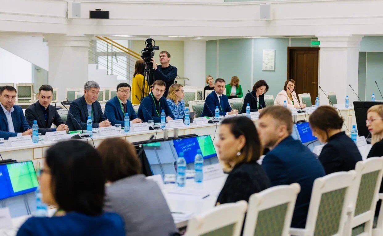 Андрей Хапочкин принял участие в межрегиональной конференции по реализации программы «Дальневосточный гектар»