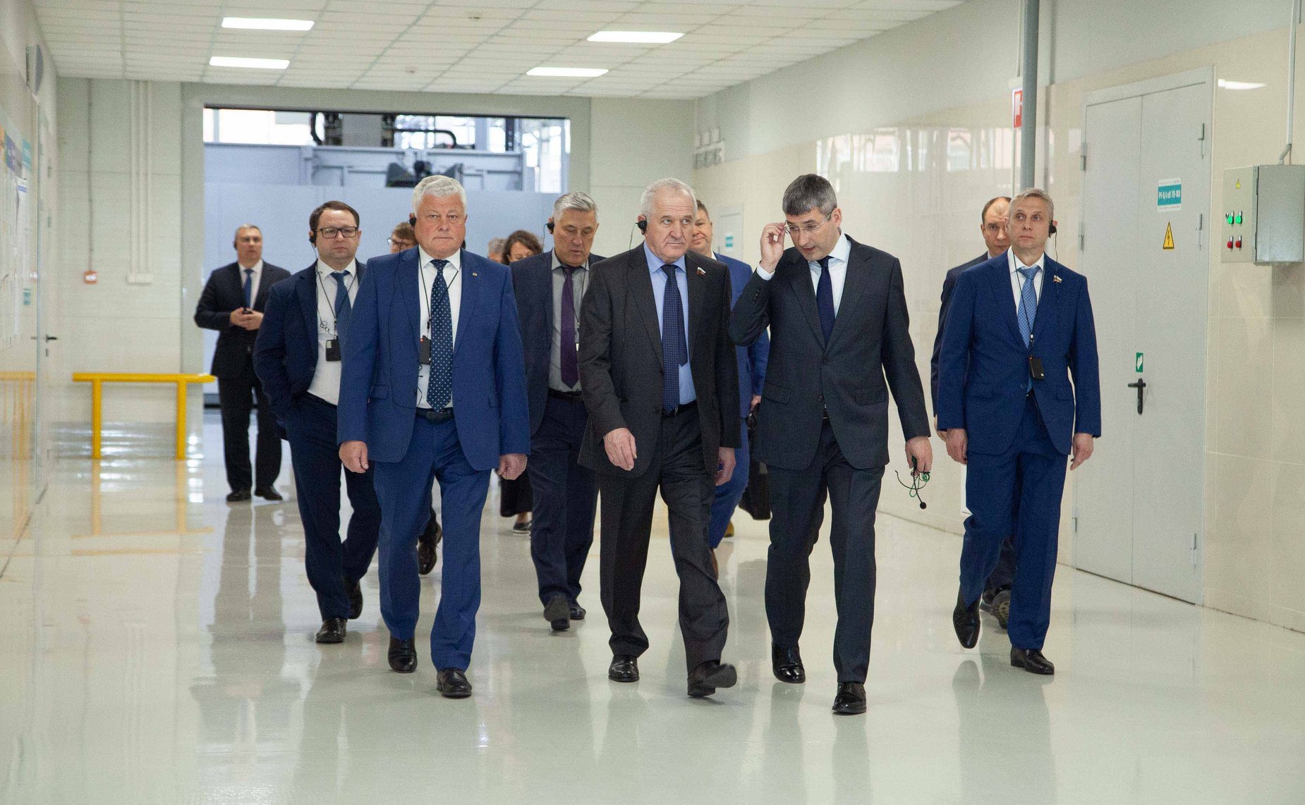 В рамках выездного заседания Комитета СФ по обороне и безопасности сенаторы посетили ряд социально значимых предприятий Свердловской области