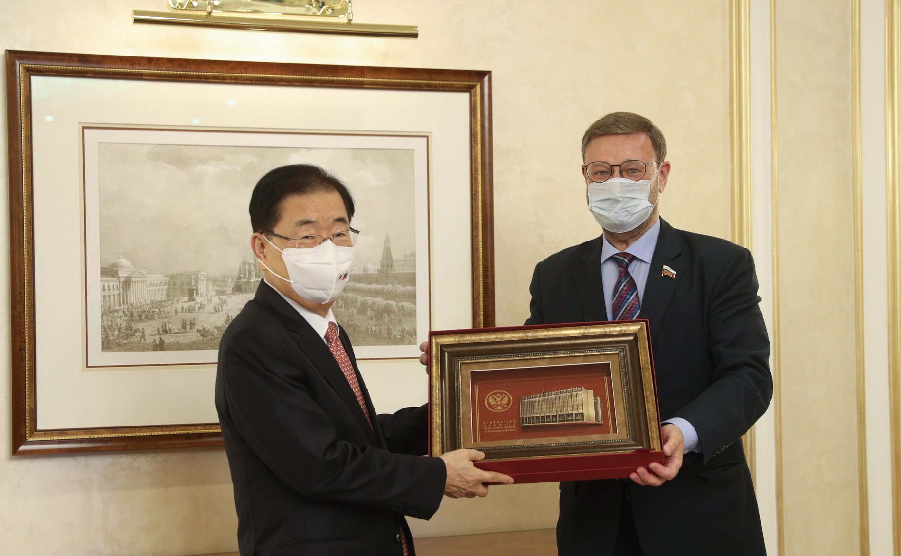 Встреча заместителя Председателя Совета Федерации Константина Косачева с Министром иностранных дел Республики Корея Чон Ый Ёном