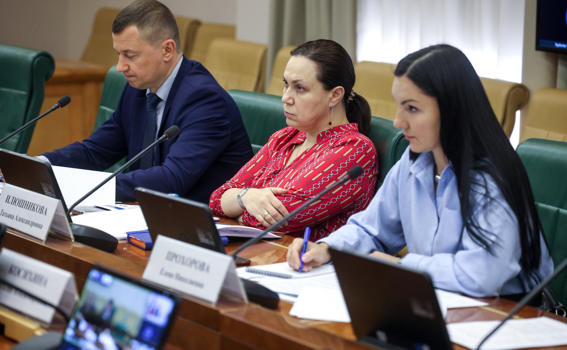 Круглый стол Комитета СФ по экономической политике совместно с Комитетом СФ по социальной политике на тему «Теневая занятость: проблемы выявления и механизмы снижения»