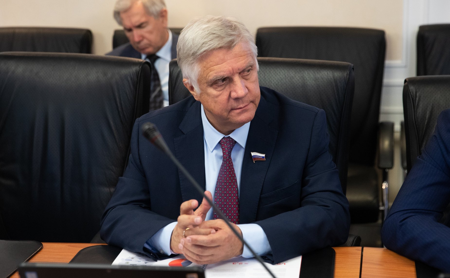 Юрий Волков