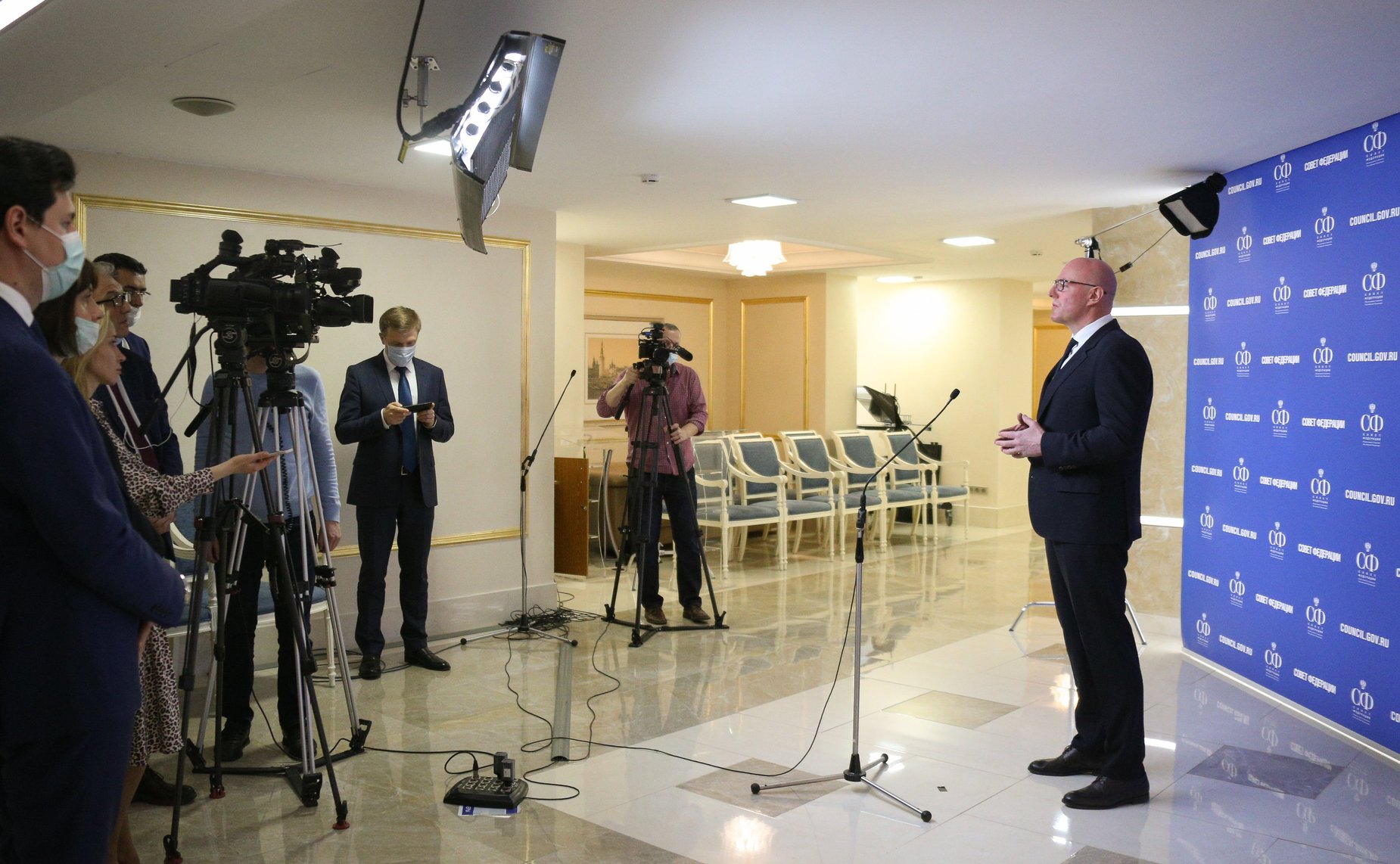 Дмитрий Чернышенко